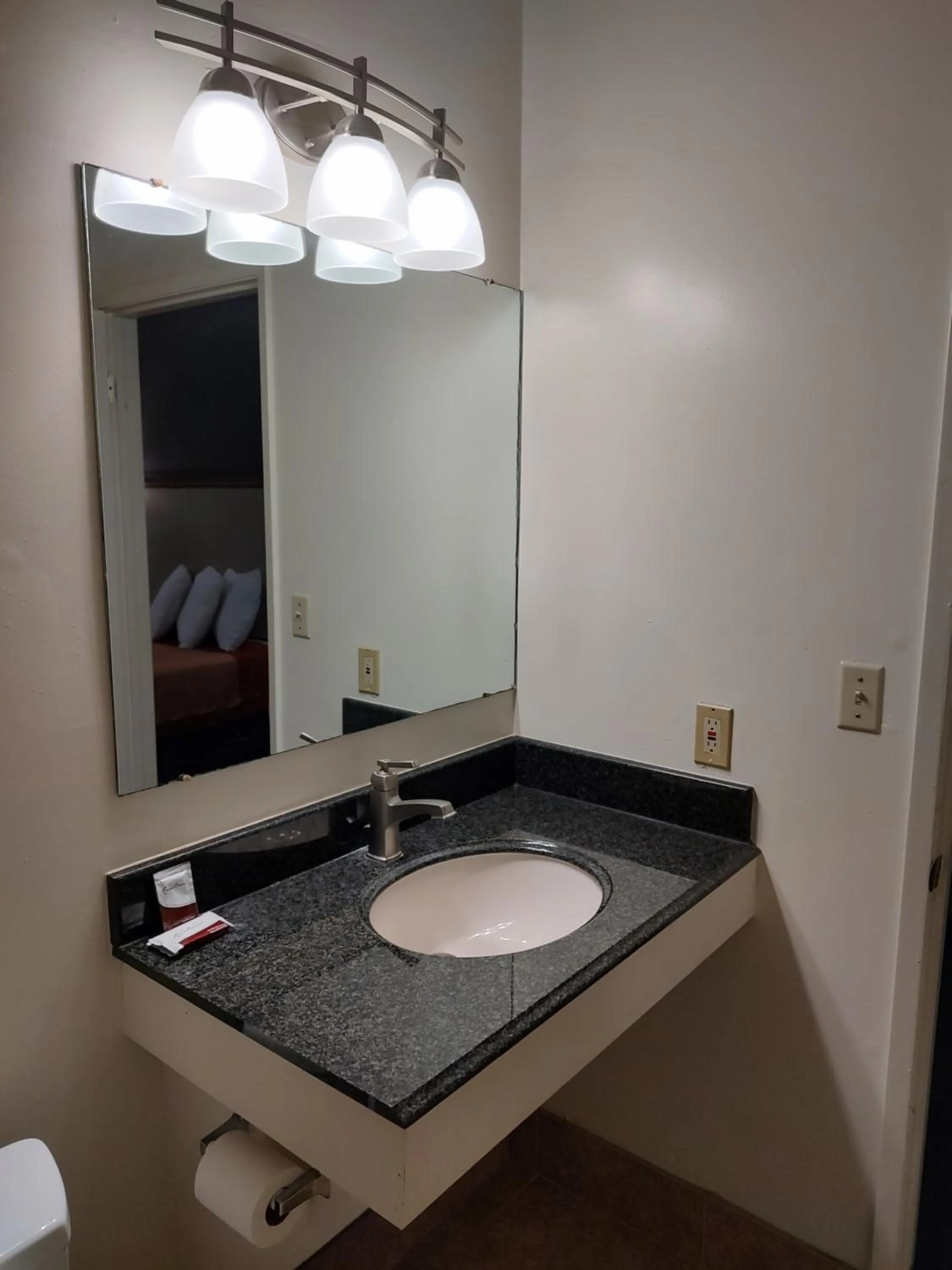 Economy Inn Richmond