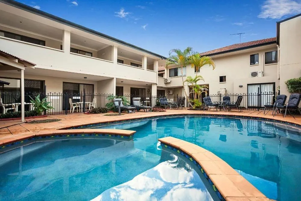 Swimming pool in Quest Ascot