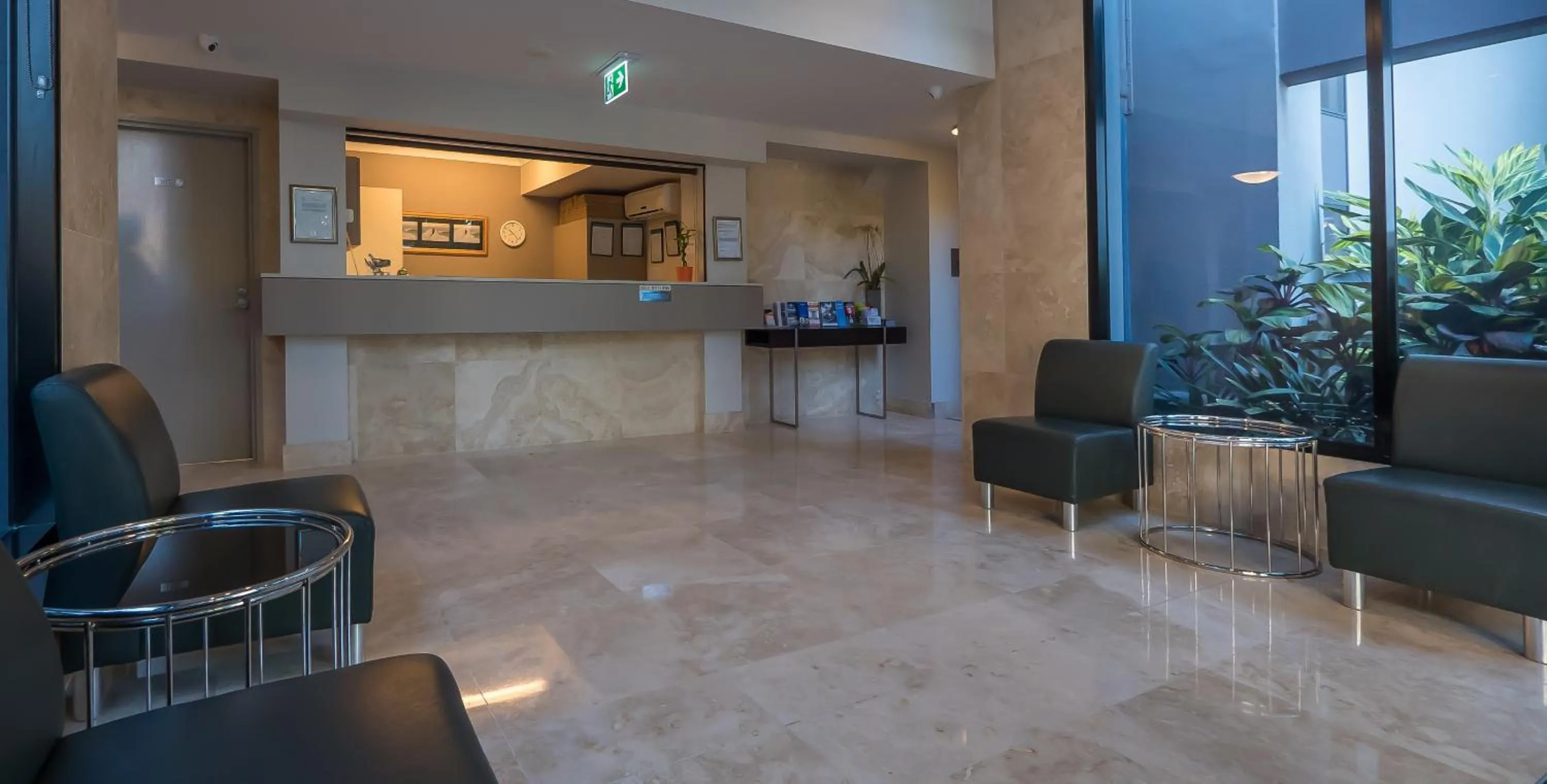 Lobby or reception in Inn on the Park Apartments