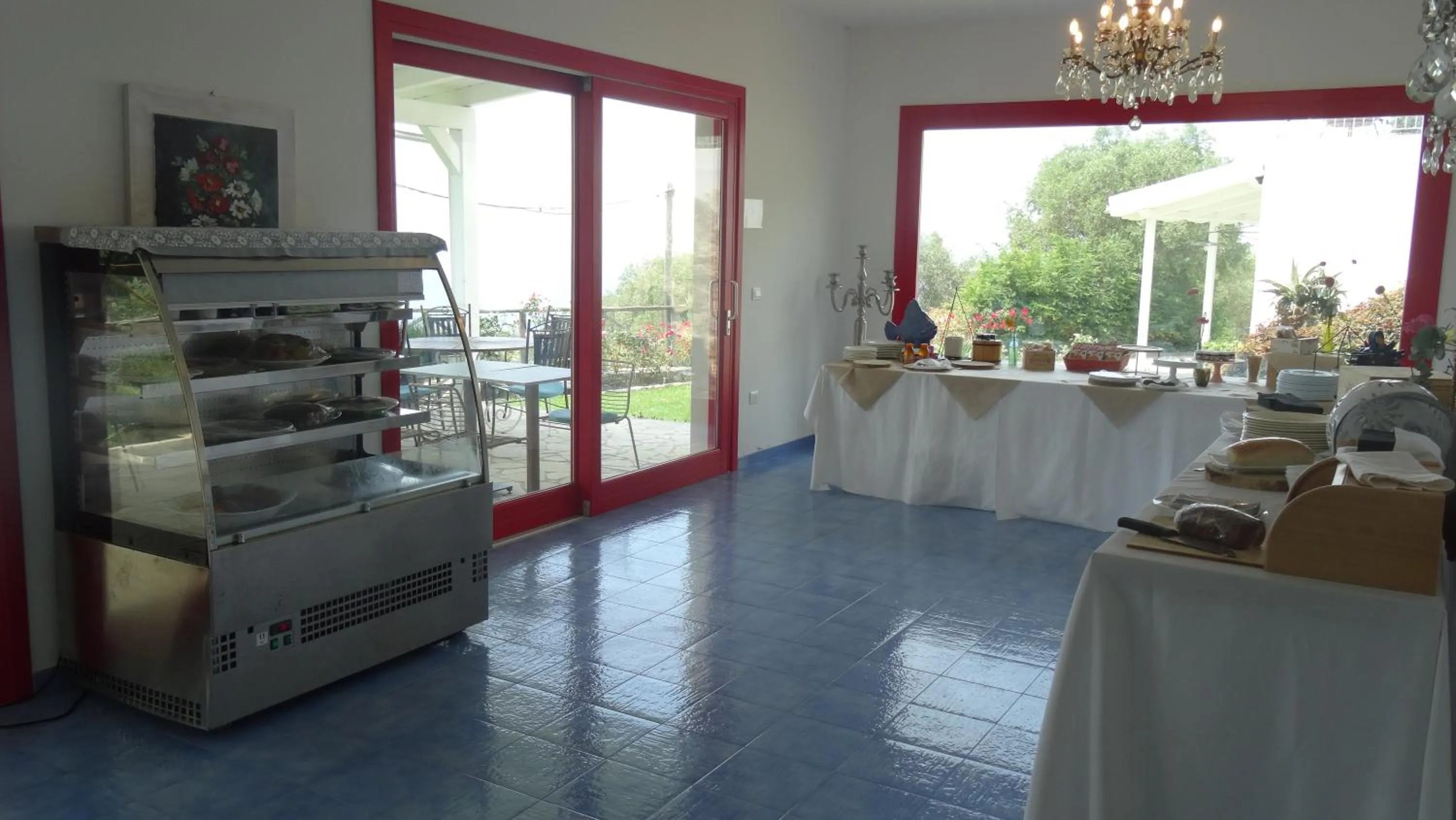 Continental breakfast in Borgo Rosso di Sera - Resort Country Chic