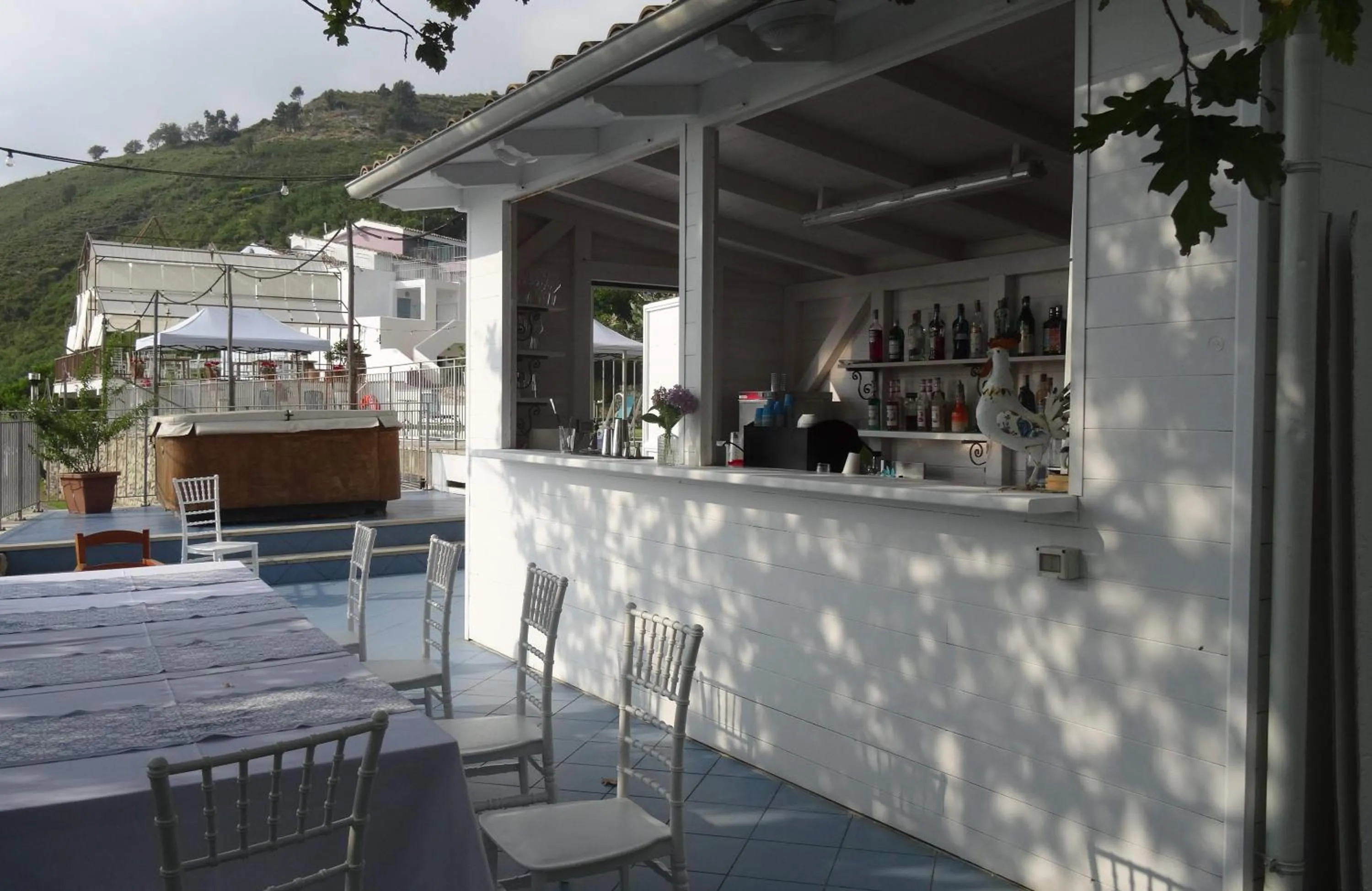 Lounge or bar in Borgo Rosso di Sera - Resort Country Chic