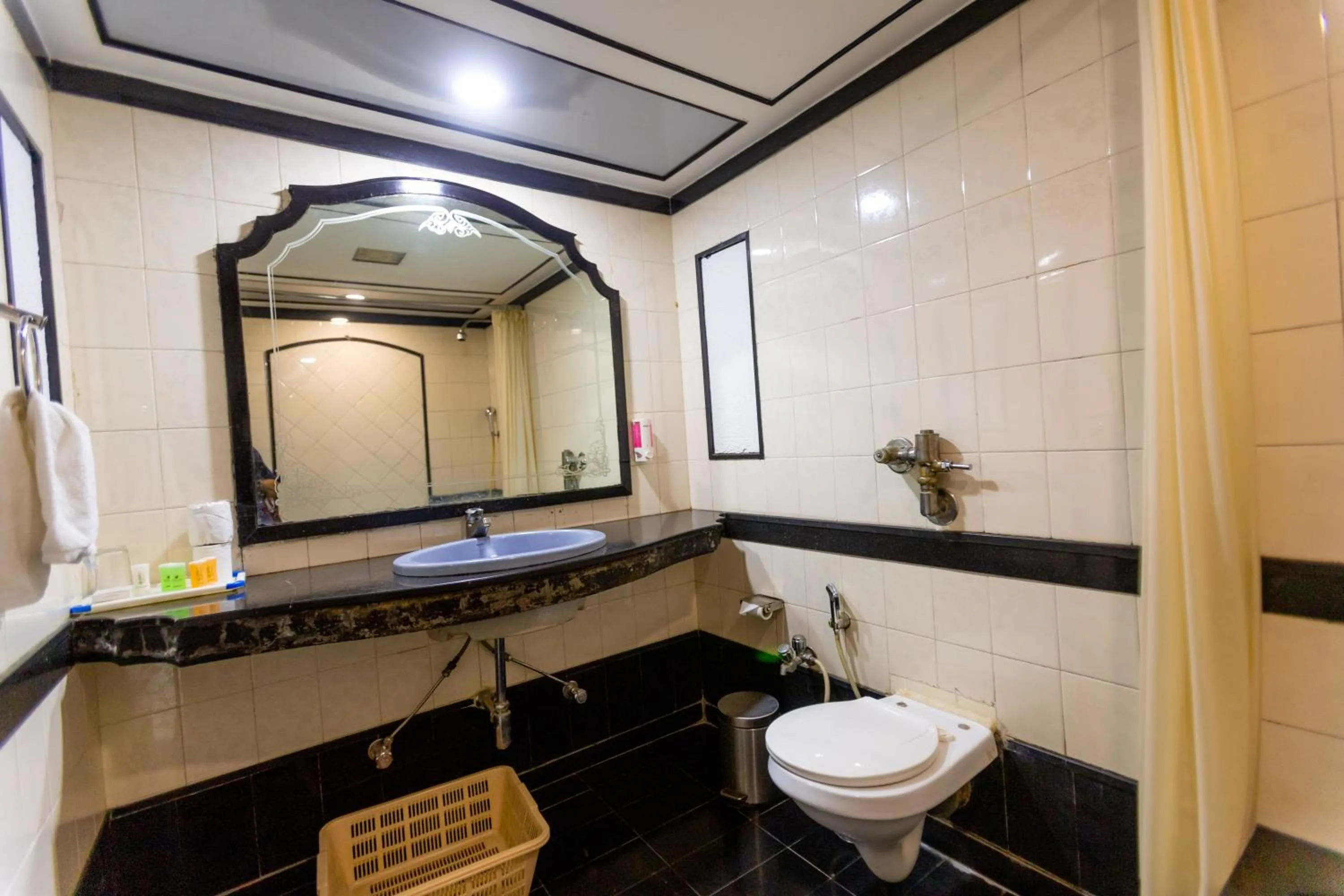 Bathroom in Garden Hotel