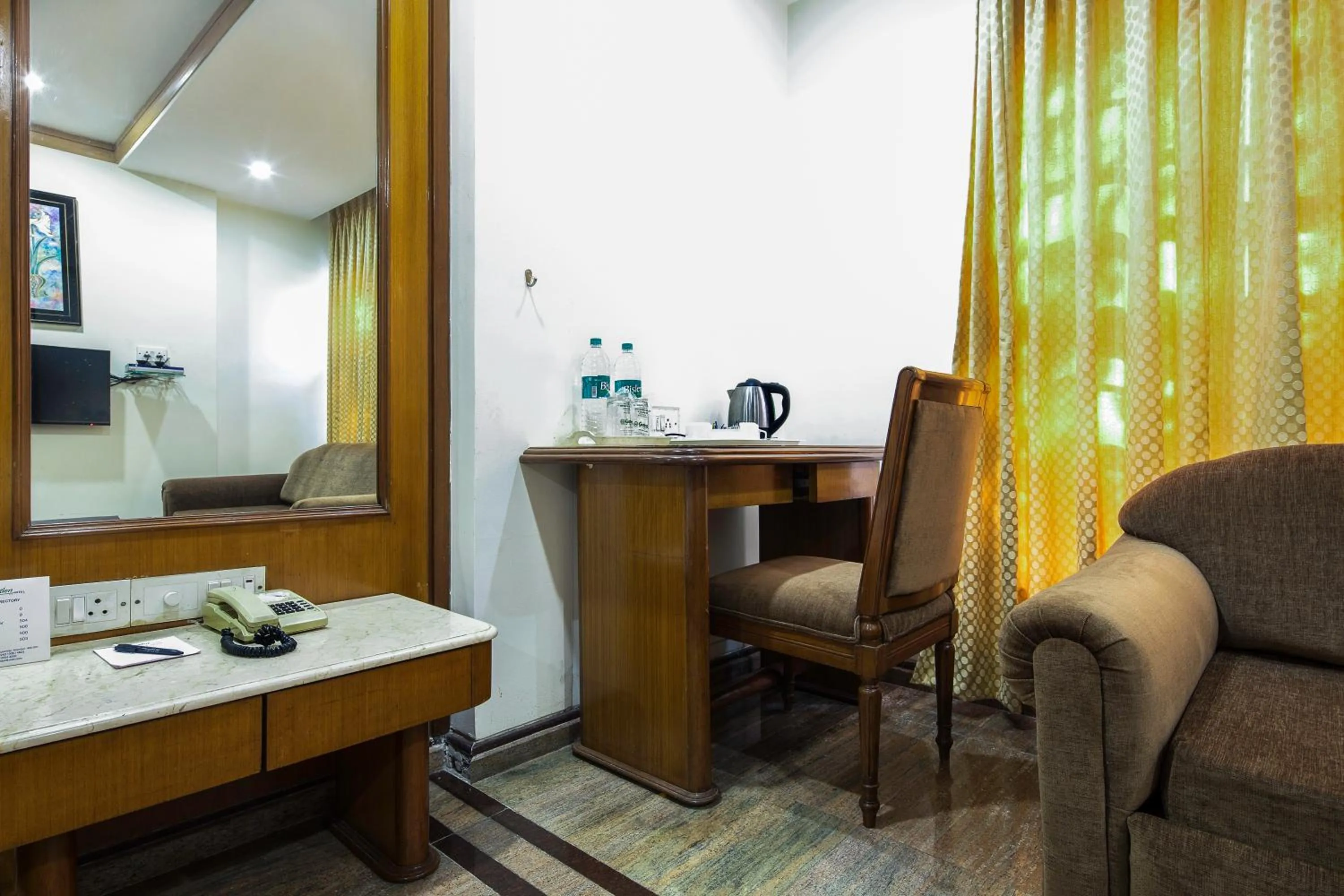 Seating area in Garden Hotel