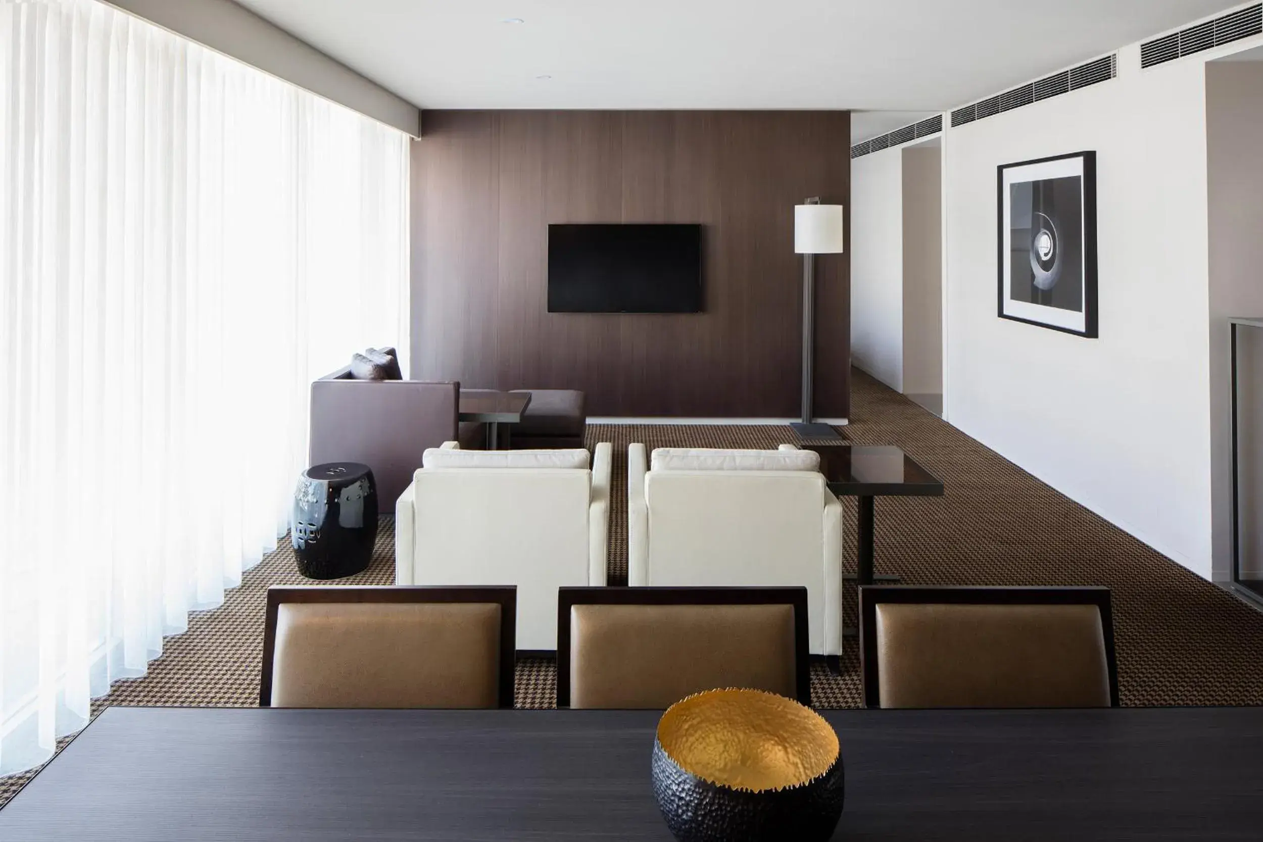 Atrium Two-Bedroom Apartment in Hotel Realm Atrium Two-Bedroom Apartment in Hotel Realm