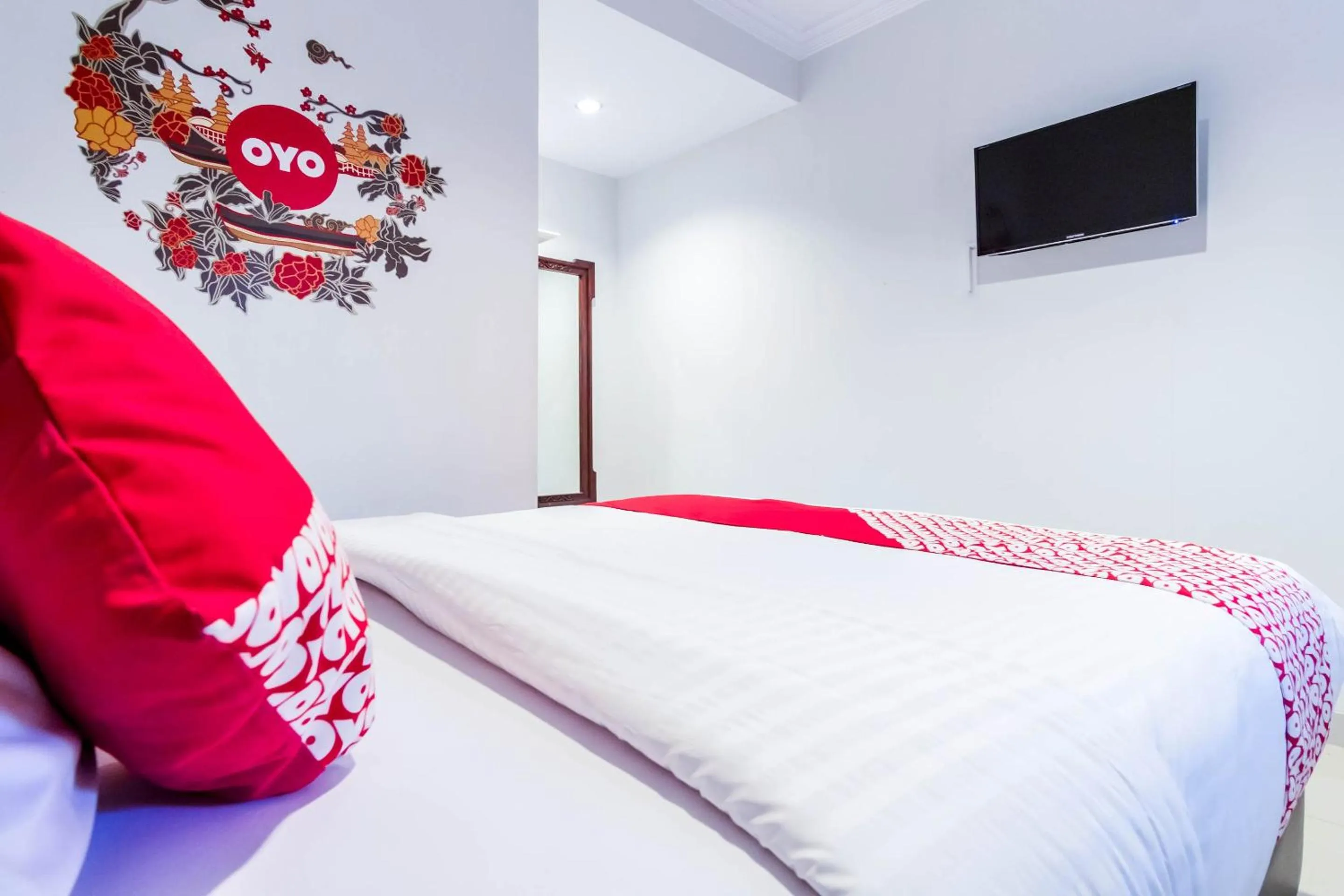 Bedroom, Bed in Hotel O Helvetia Residence