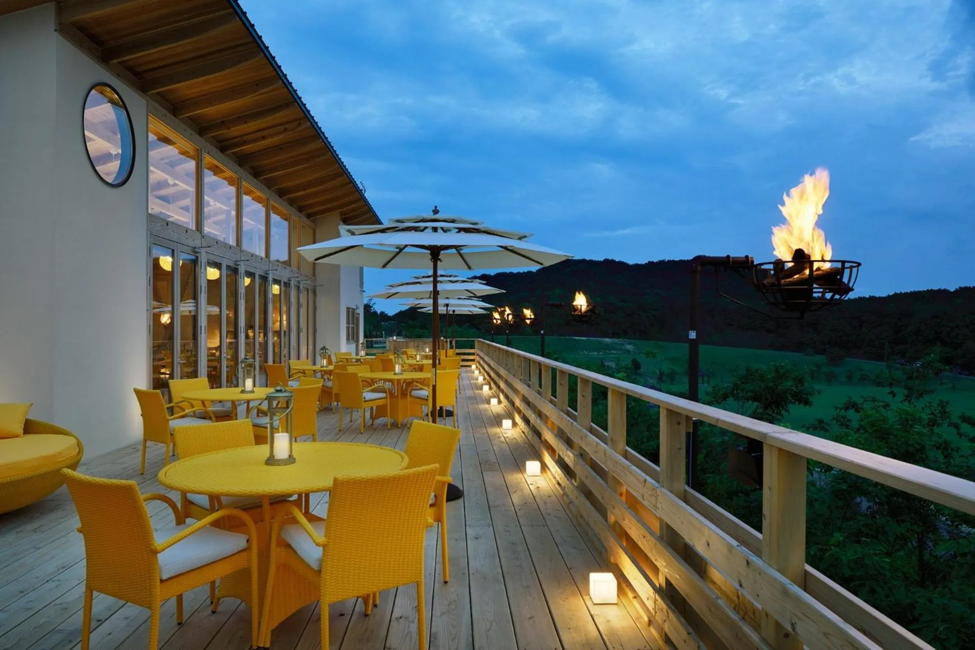 Night in GRAND CHARIOT Hokutoshichisei 135°