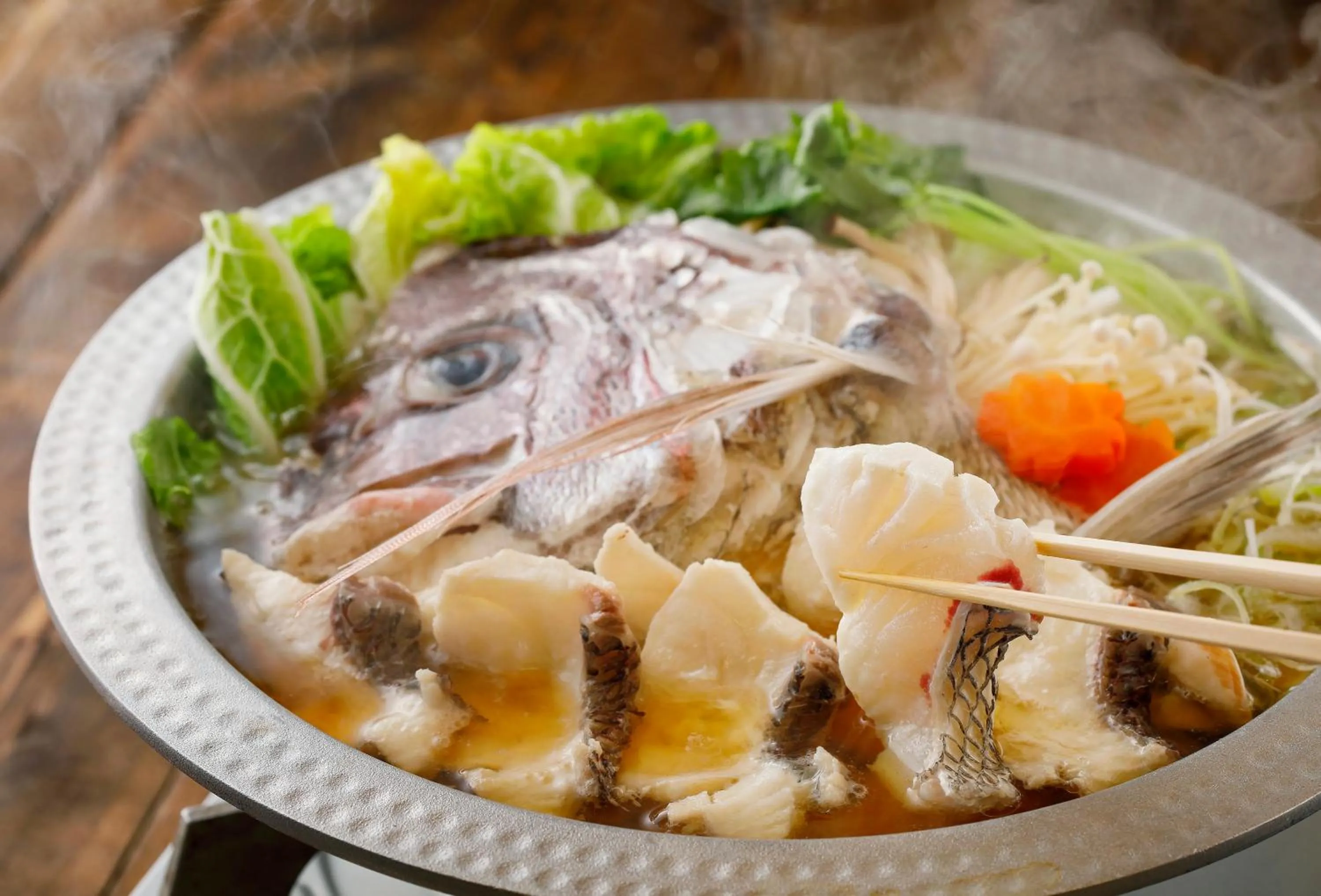 Food and drinks in GRAND CHARIOT Hokutoshichisei 135°