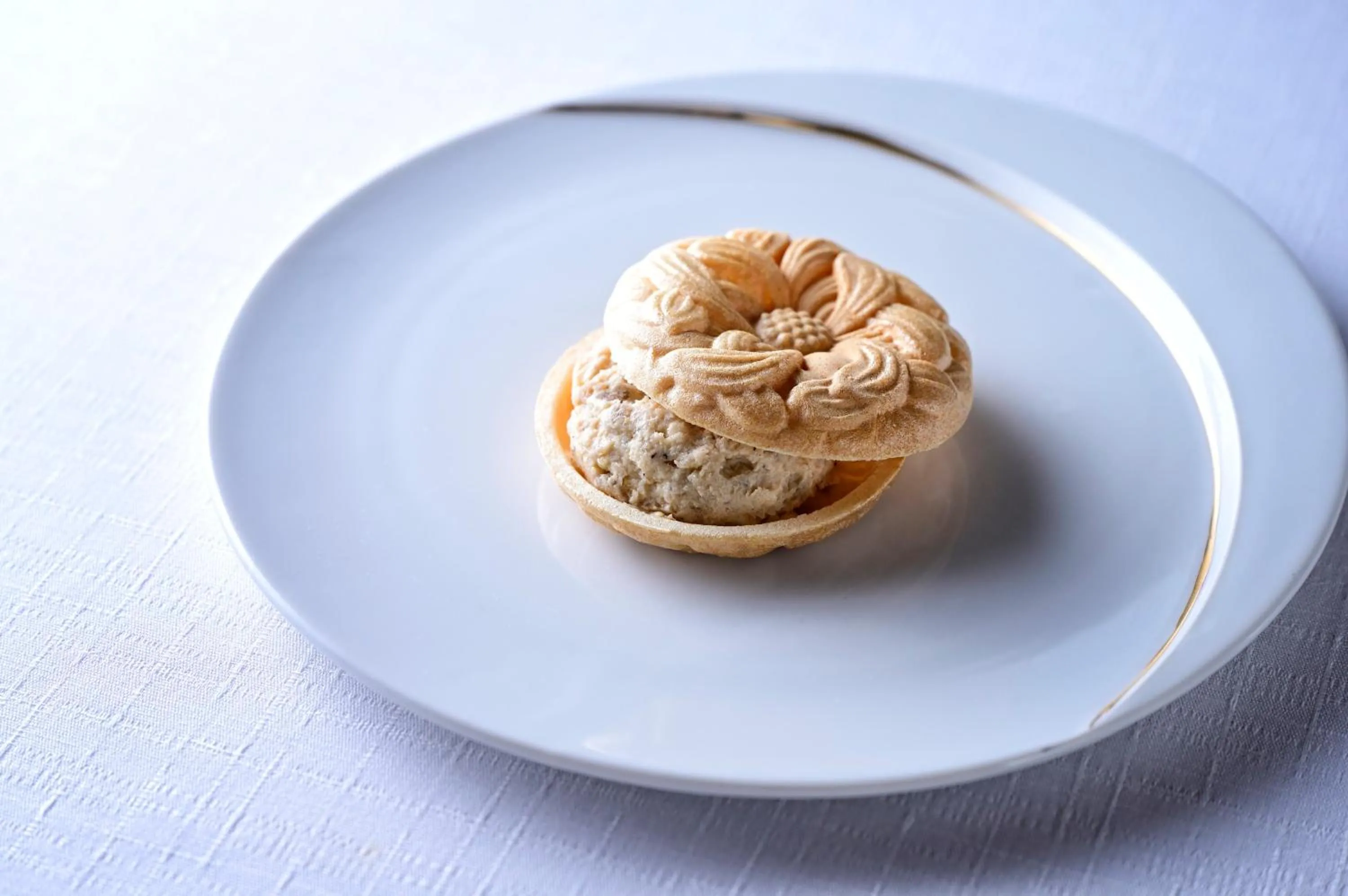 Dinner in GRAND CHARIOT Hokutoshichisei 135°