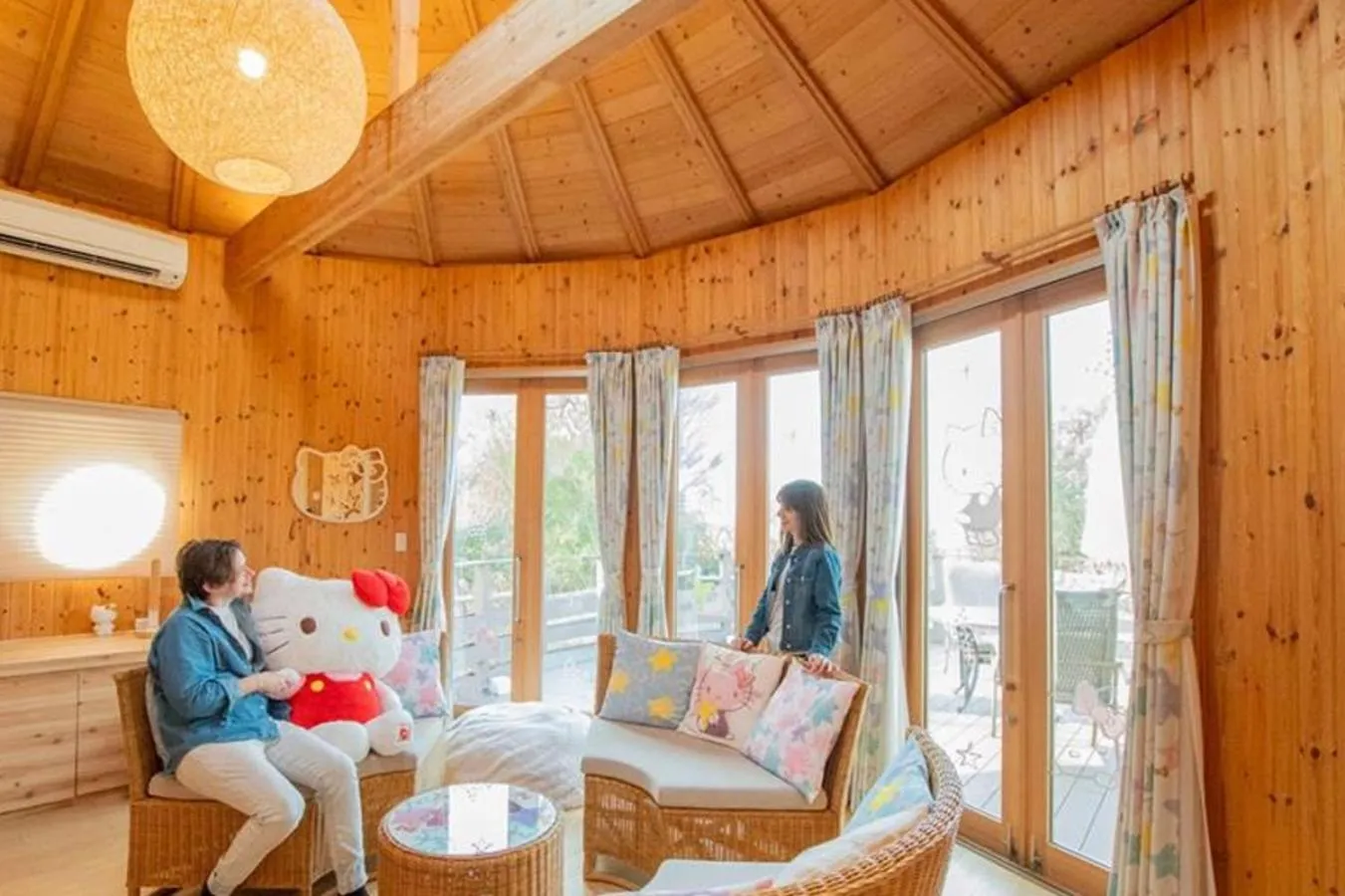 Living room in GRAND CHARIOT Hokutoshichisei 135°