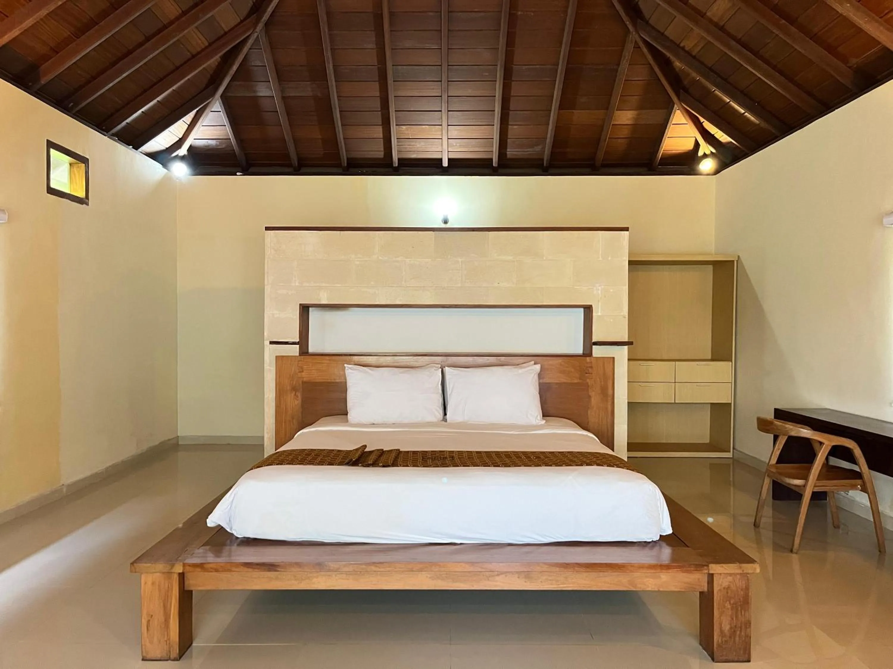 Bed in Ketewel Villa by Sanga Sanga Hospitality