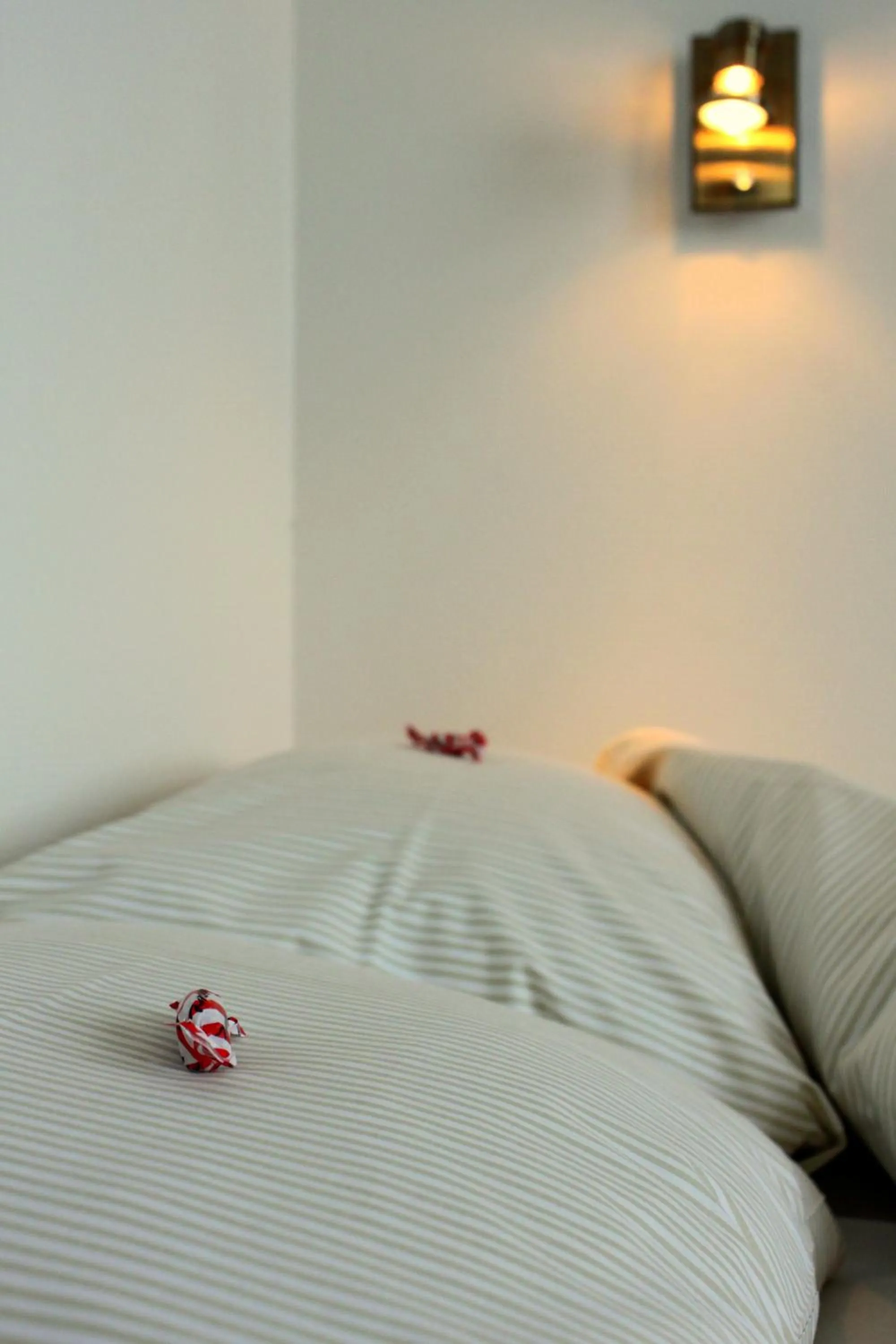 Decorative detail, Bed in Hotel Alvariini