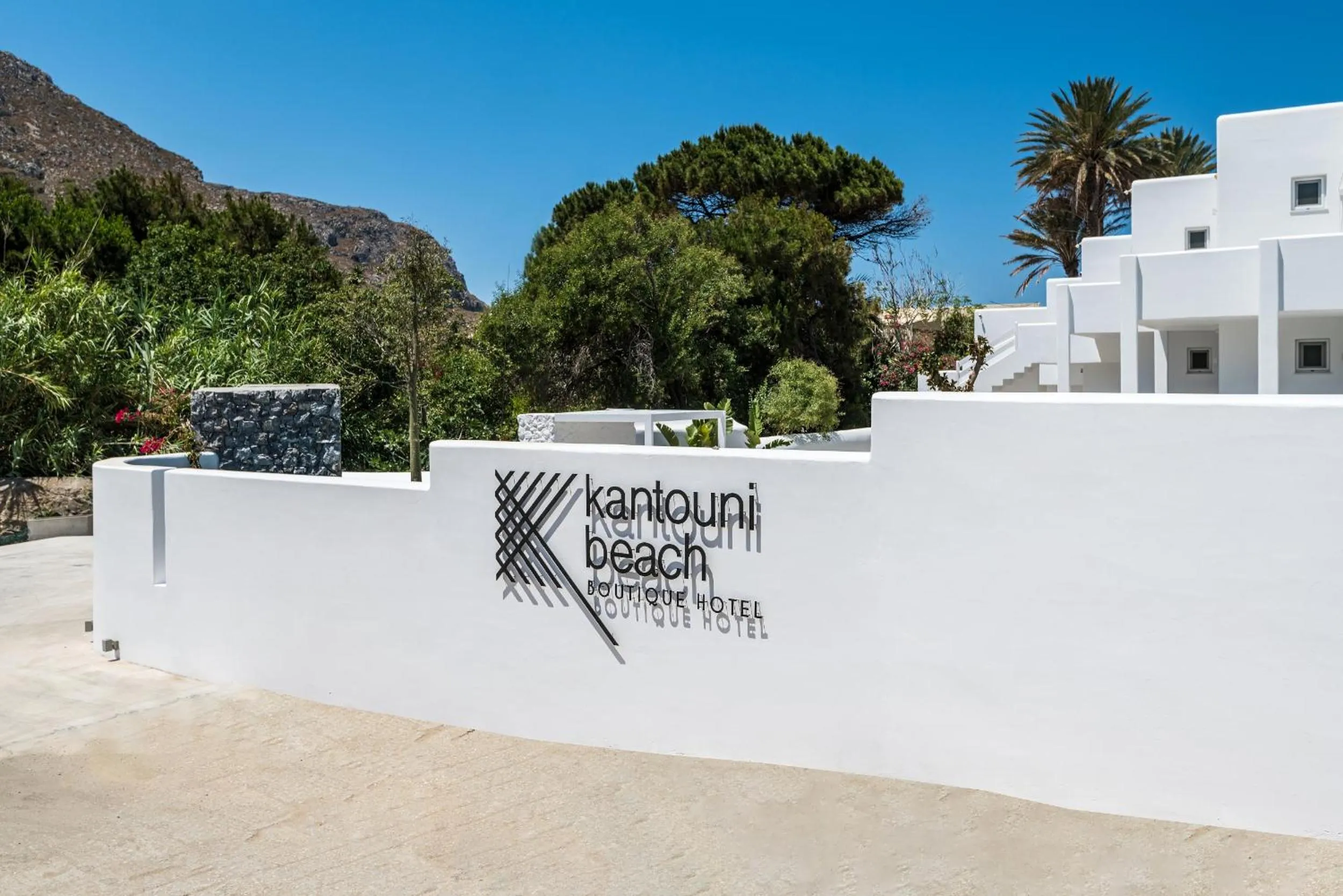 Logo/Certificate/Sign in Kantouni Beach Boutique Hotel