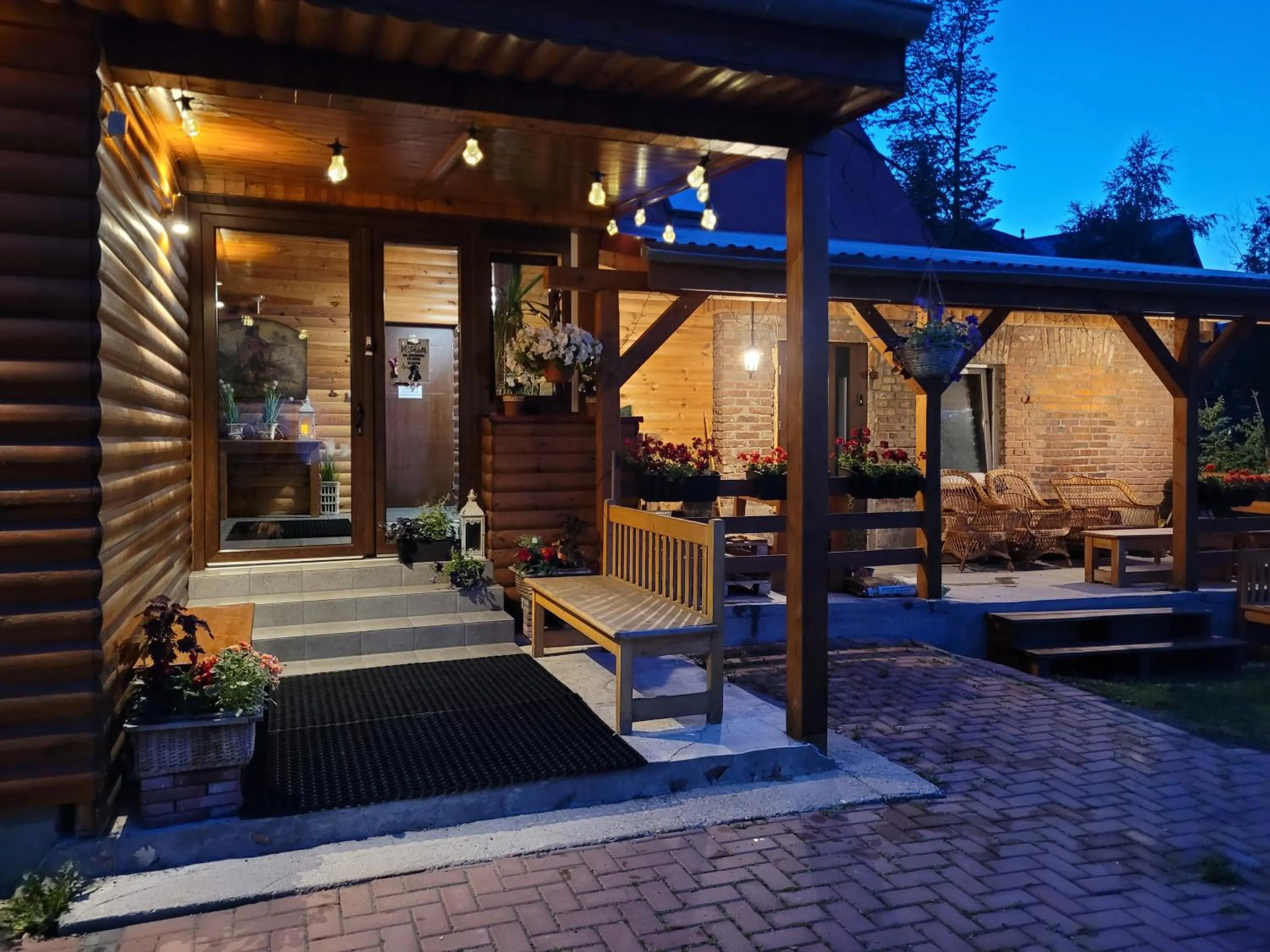 Property building in SCOTS pokoje gościnne