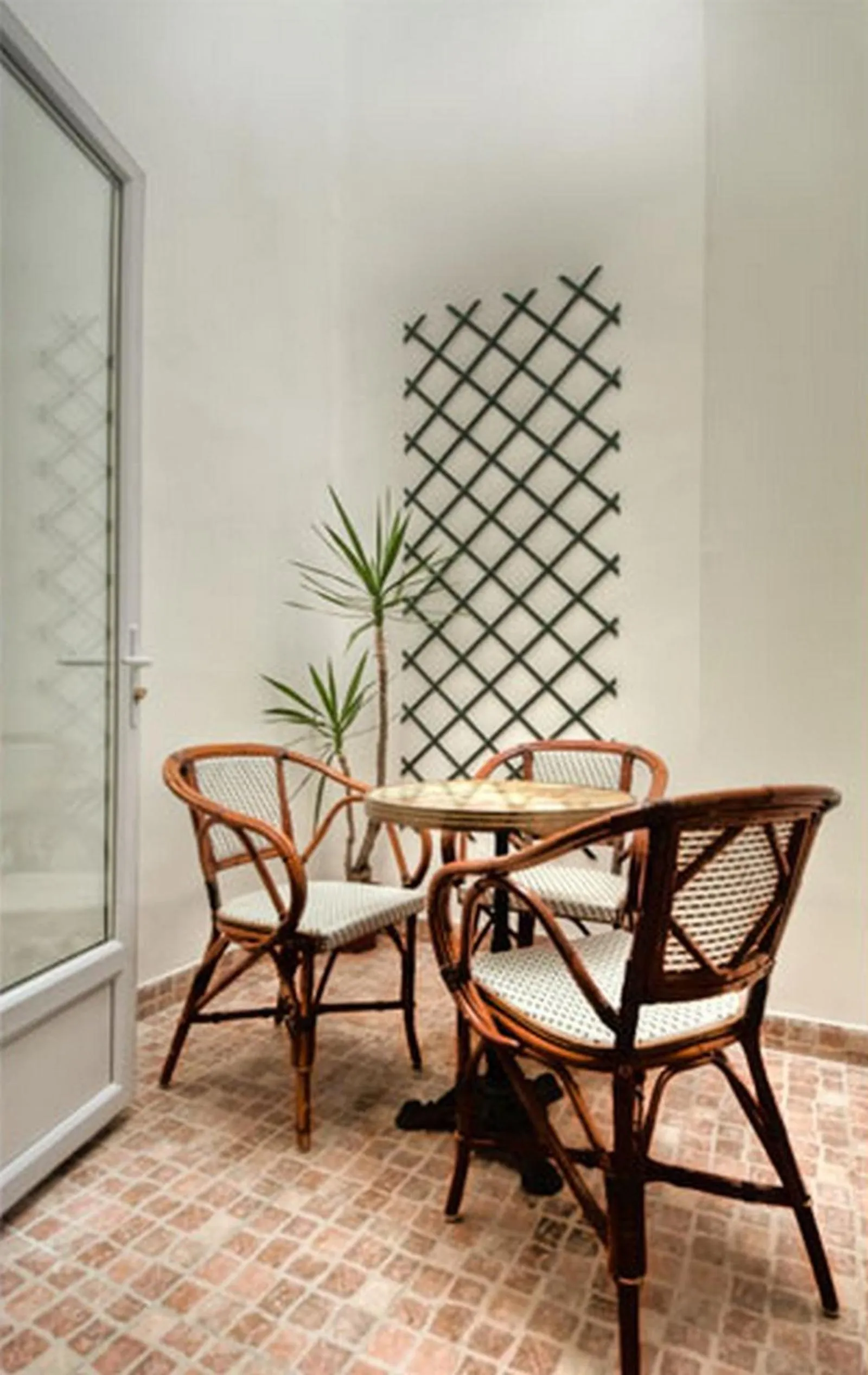 Balcony/Terrace in Hôtel Edgar Quinet