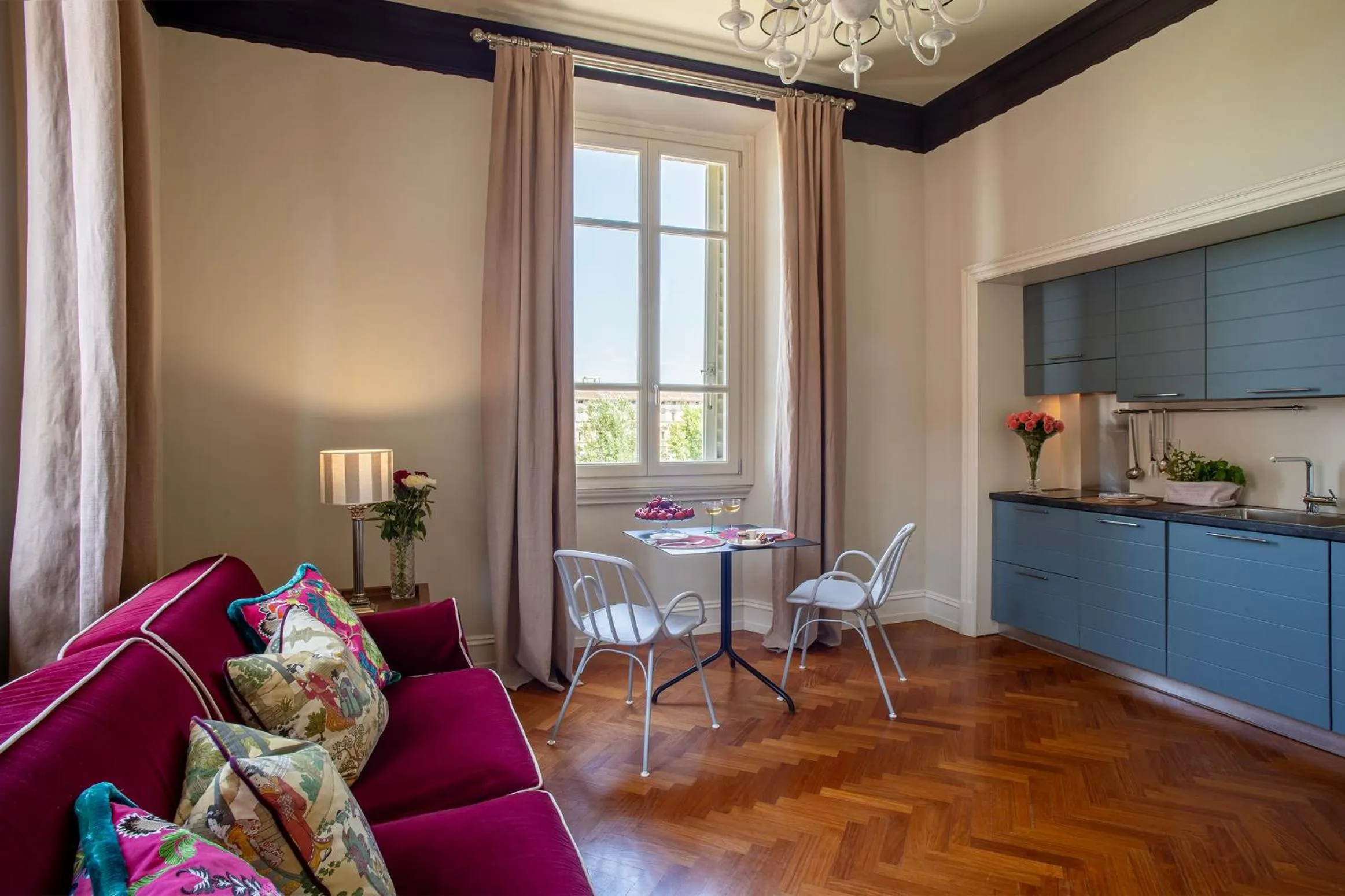 kitchen in Serristori Palace Residence