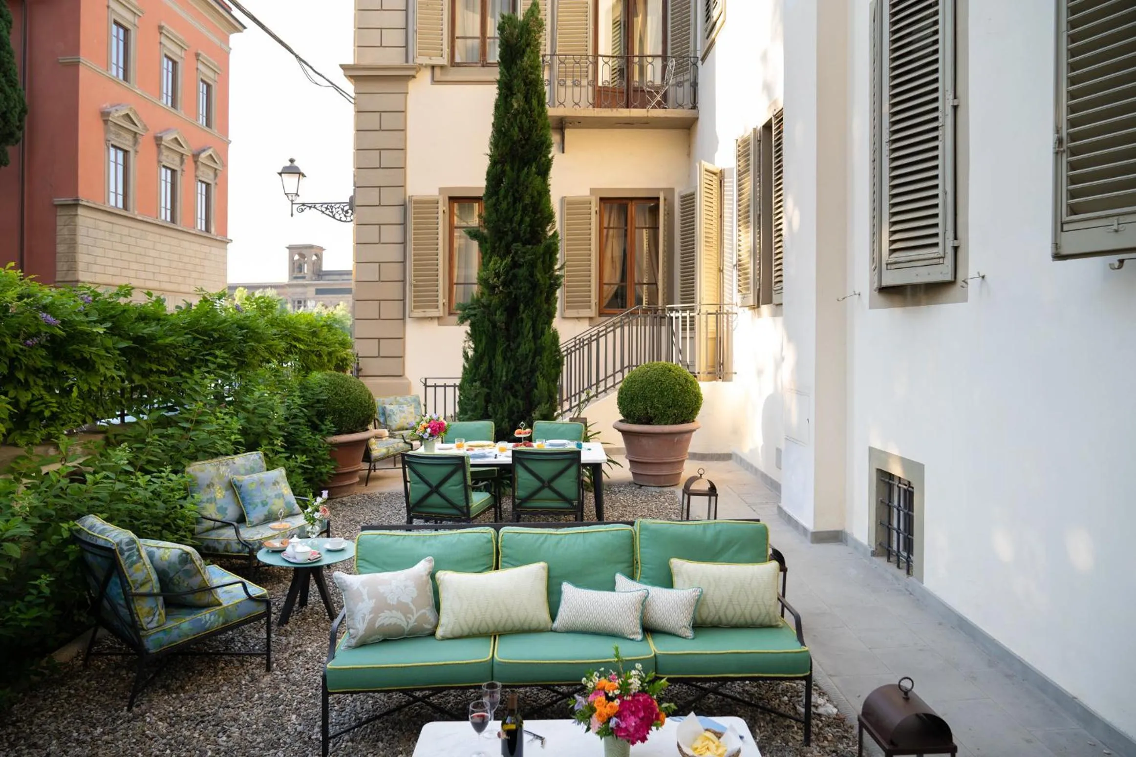 Garden in Serristori Palace Residence
