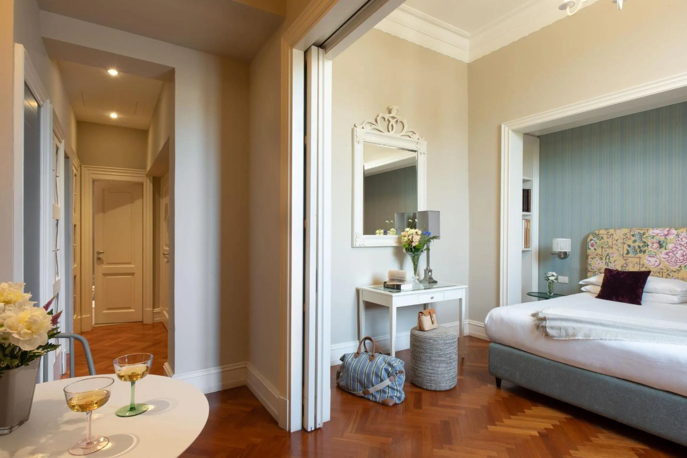 Photo of the whole room, Bed in Serristori Palace Residence