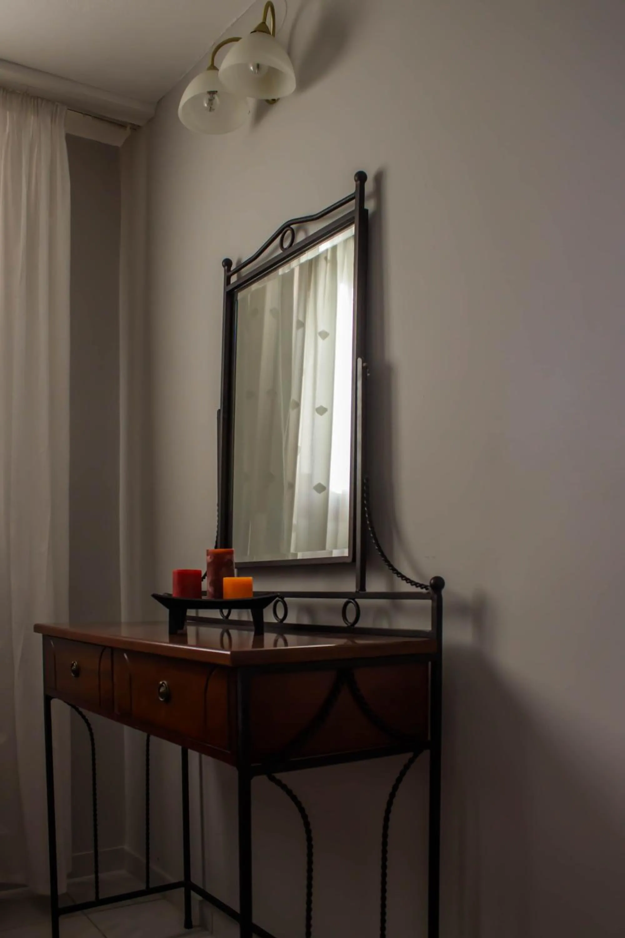 Decorative detail in Bonne Nuit Pension