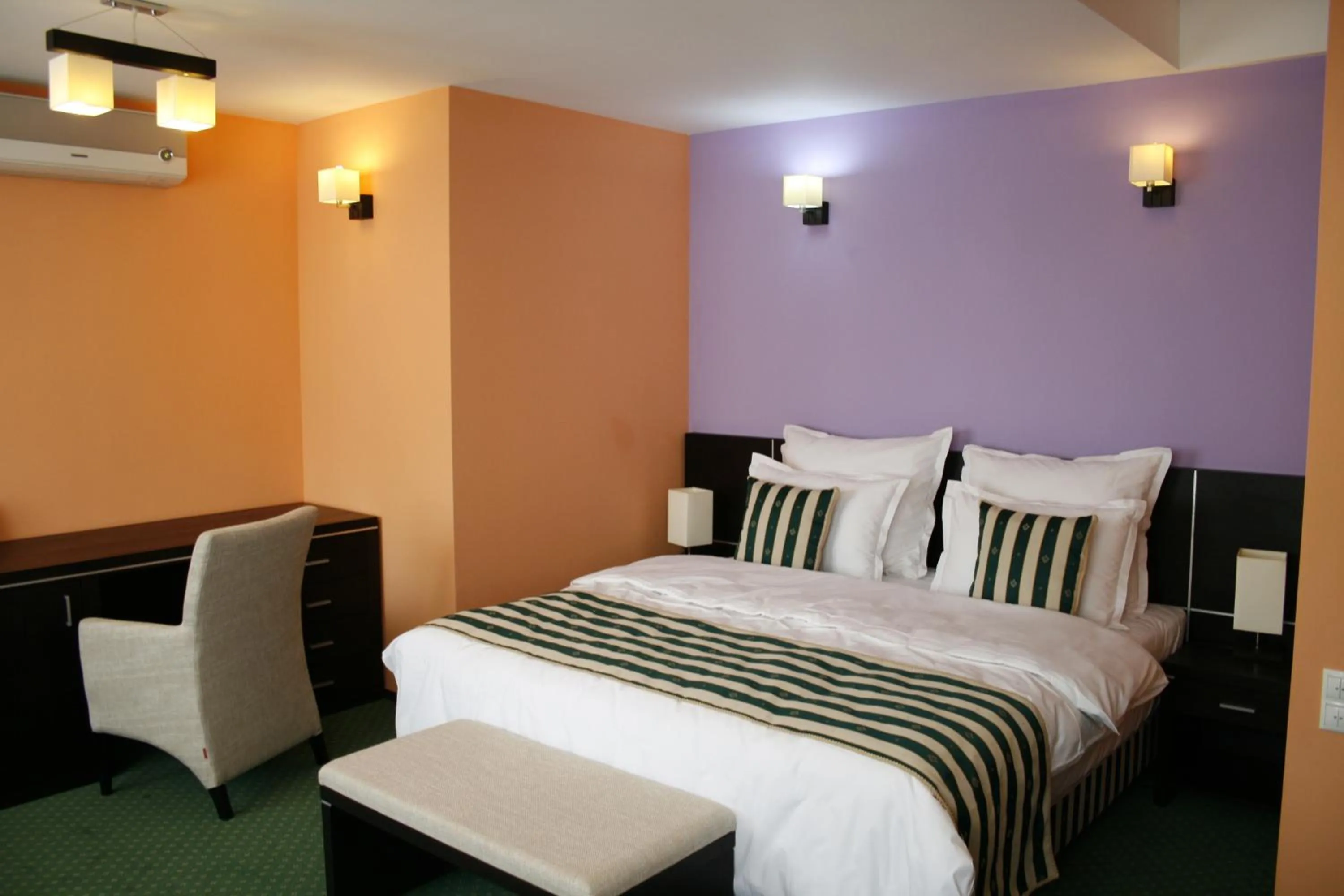 Bed in Pensiunea President