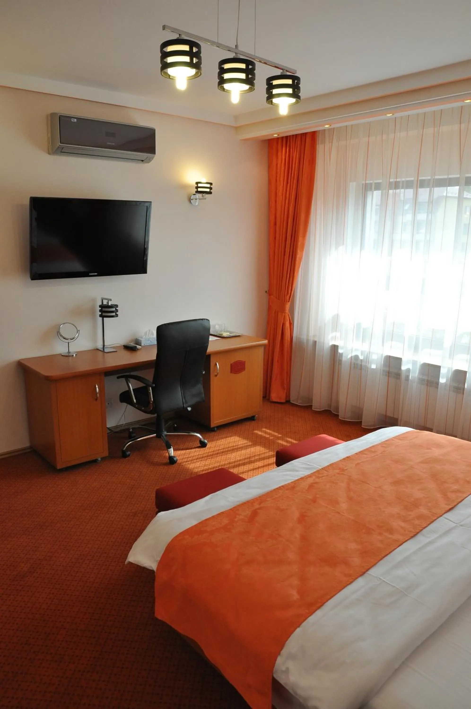 Bed in Pensiunea President