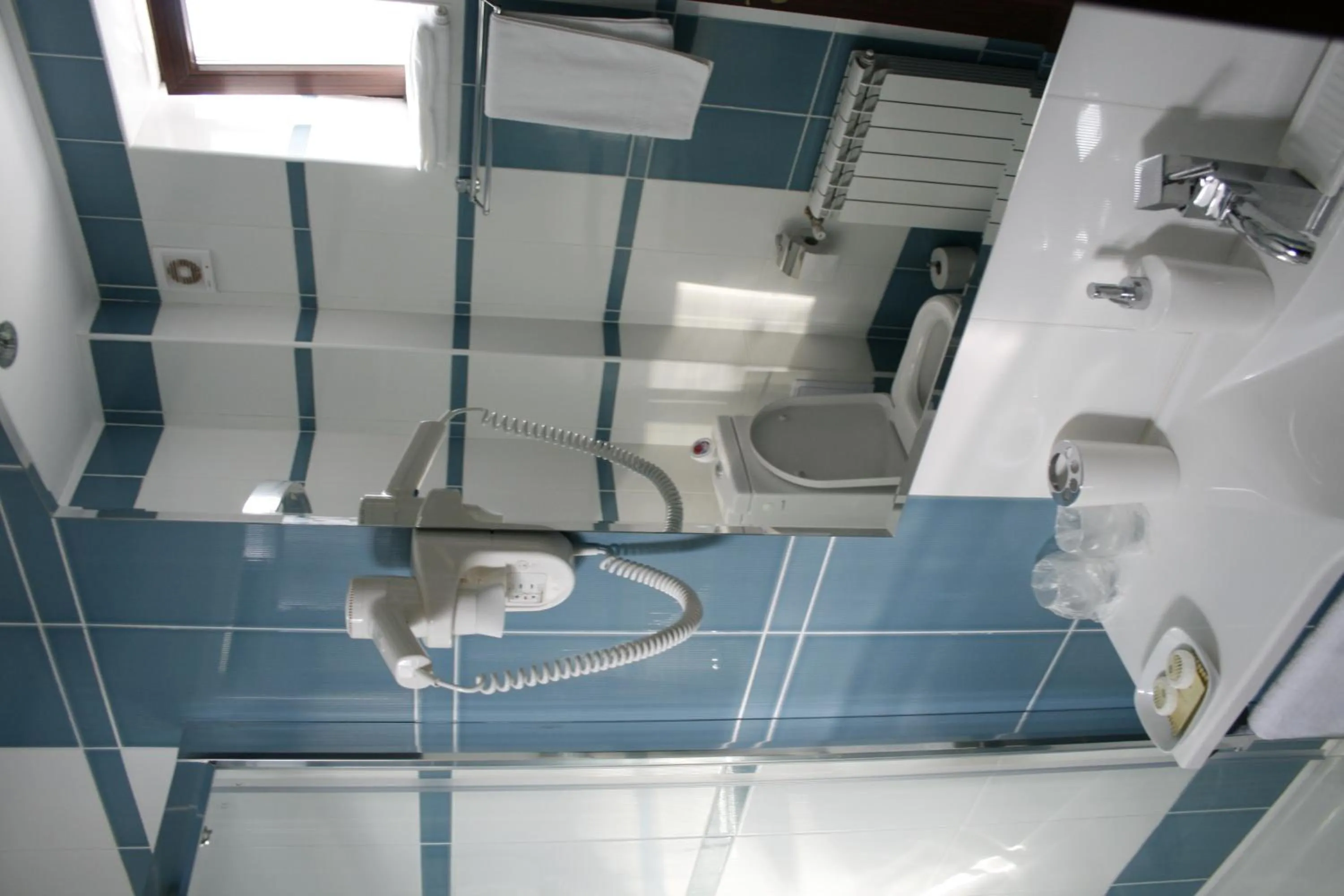 Bathroom in Pensiunea President