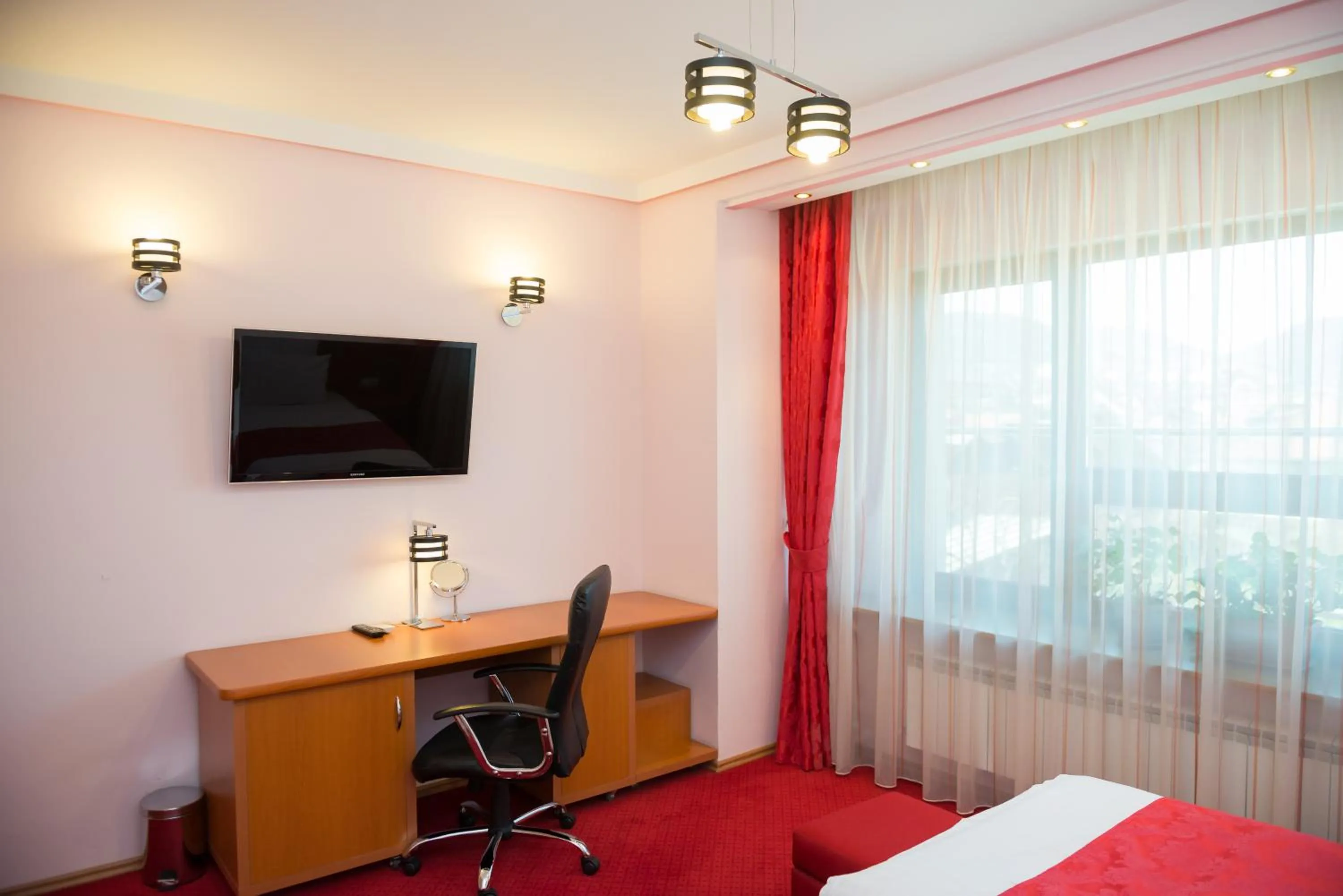 TV and multimedia, Bed in Pensiunea President