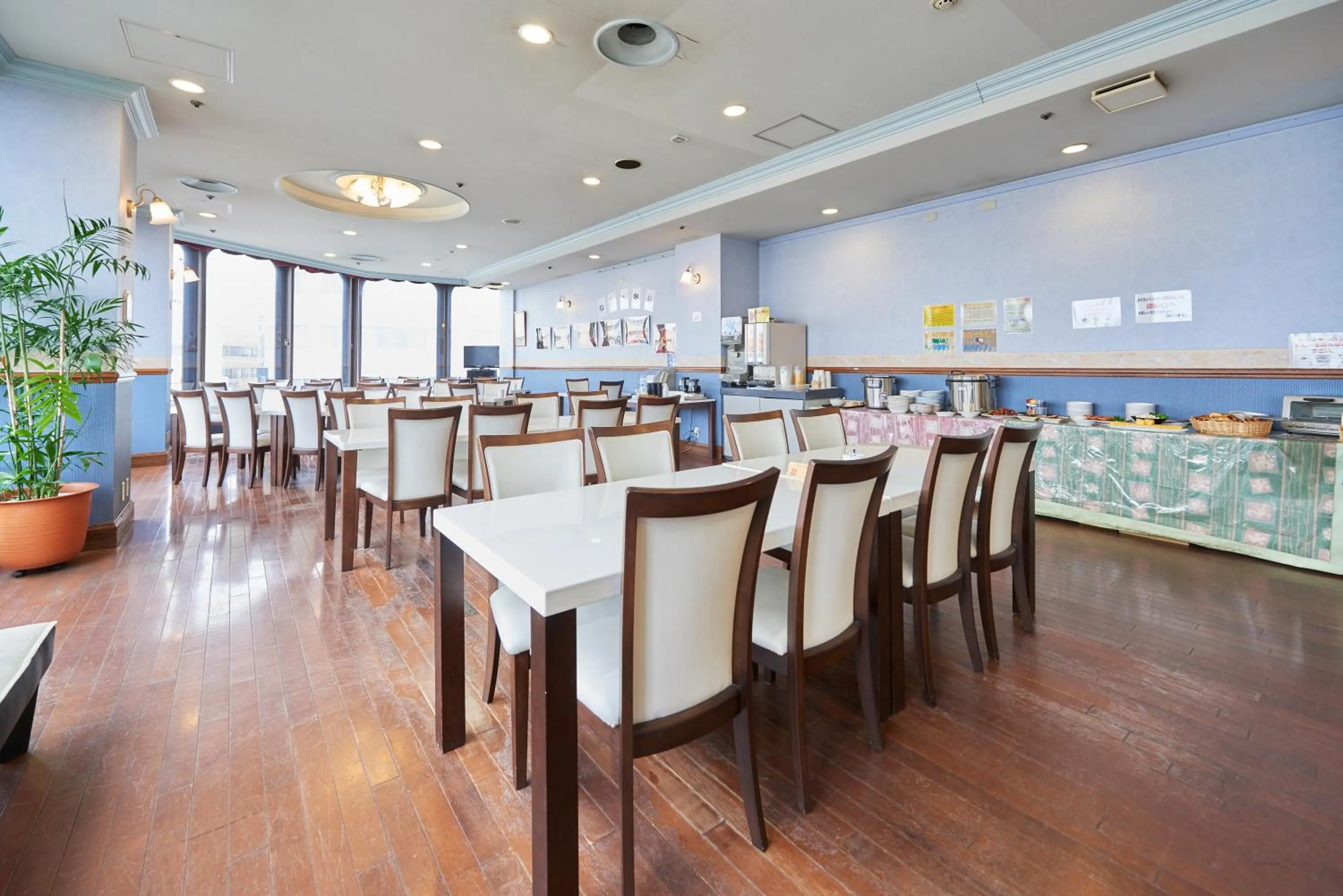 Restaurant/places to eat in Hotel Select Inn Aomori
