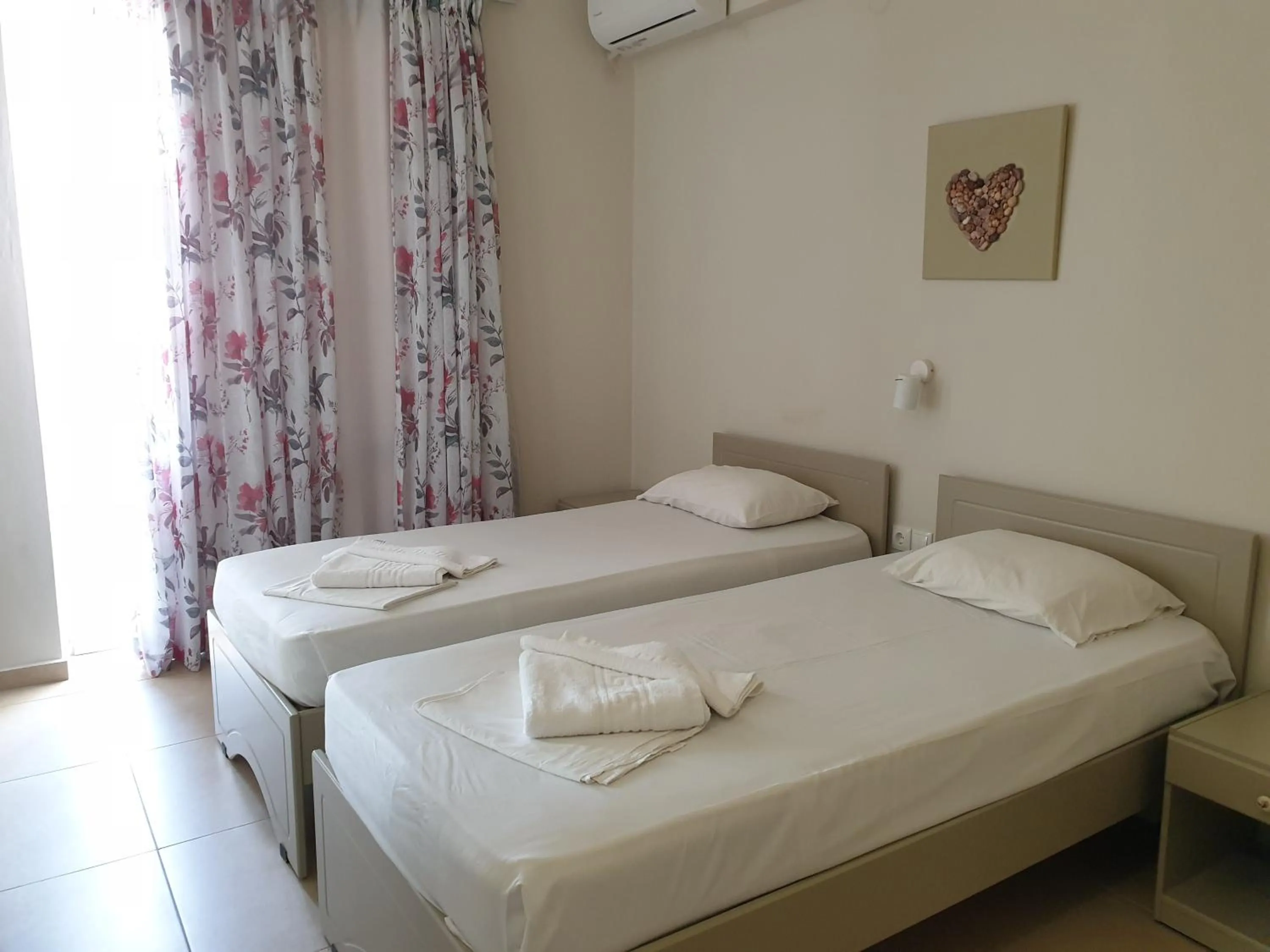 Bed in Hotel Kathrin Beach