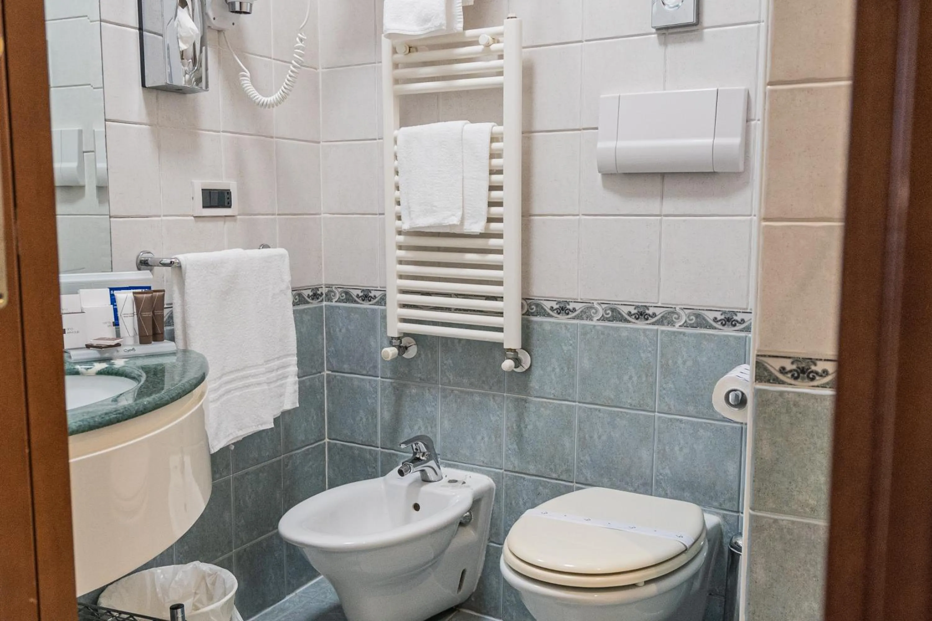 Shower in Art Hotel Santa Lucia