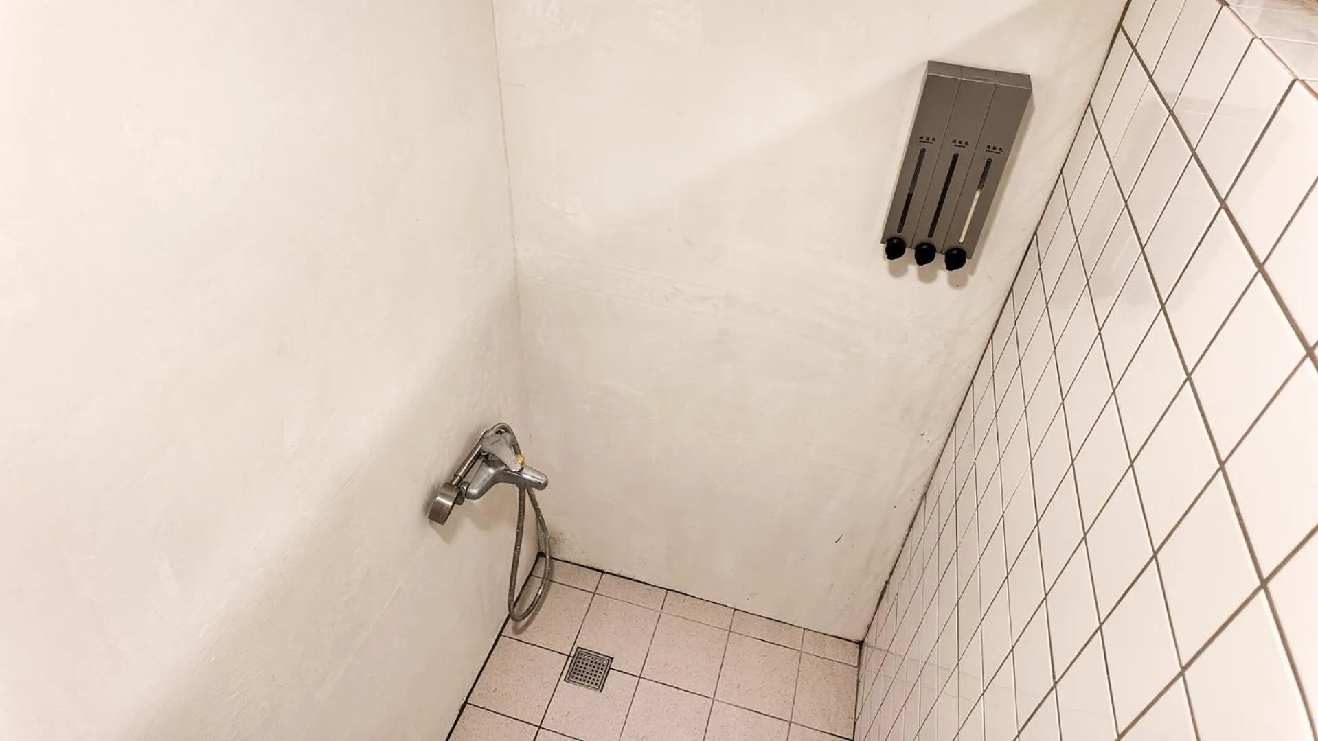 Toilet in Maybe Homestay