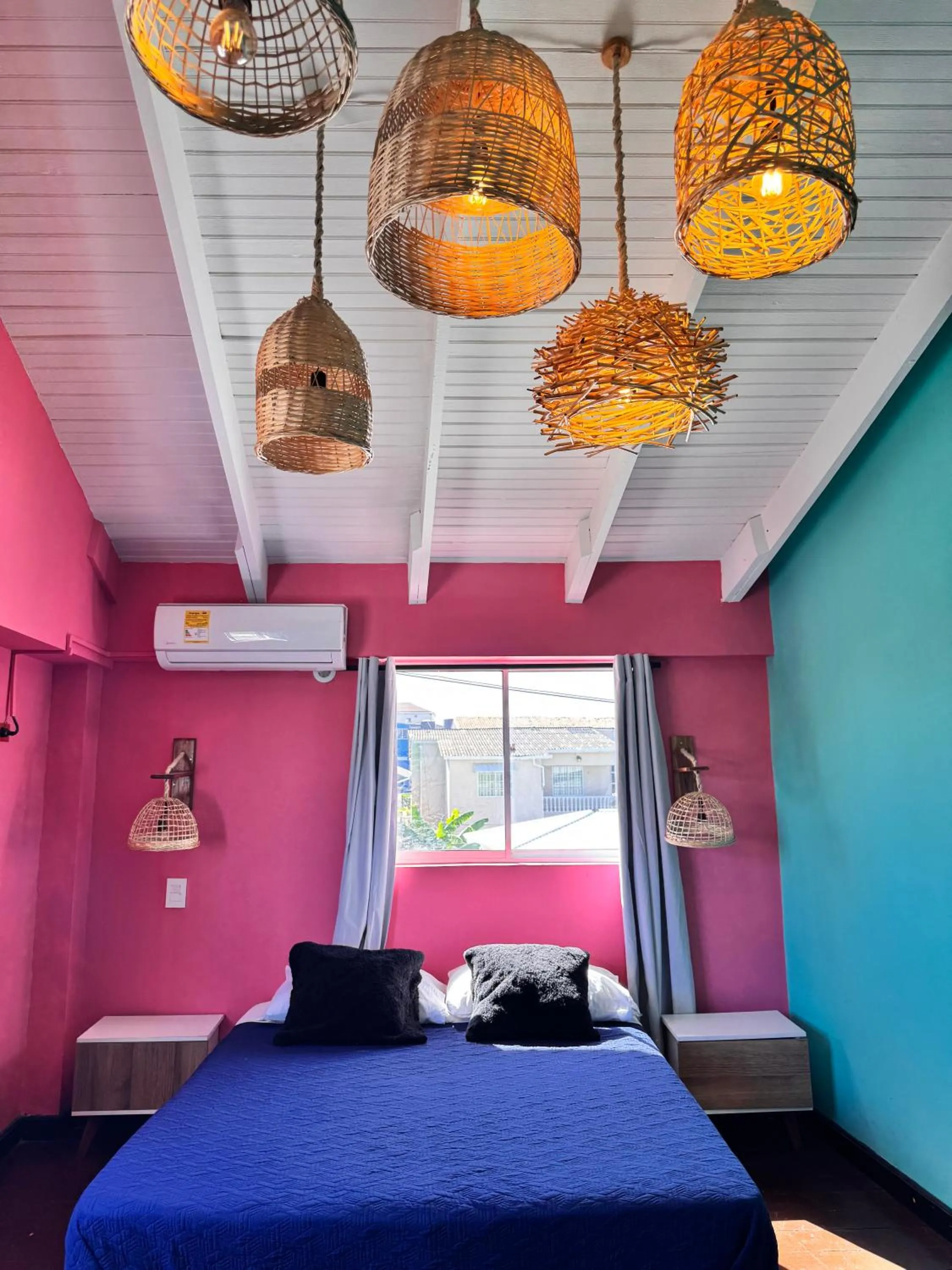 Bed in Be Happy Hotel