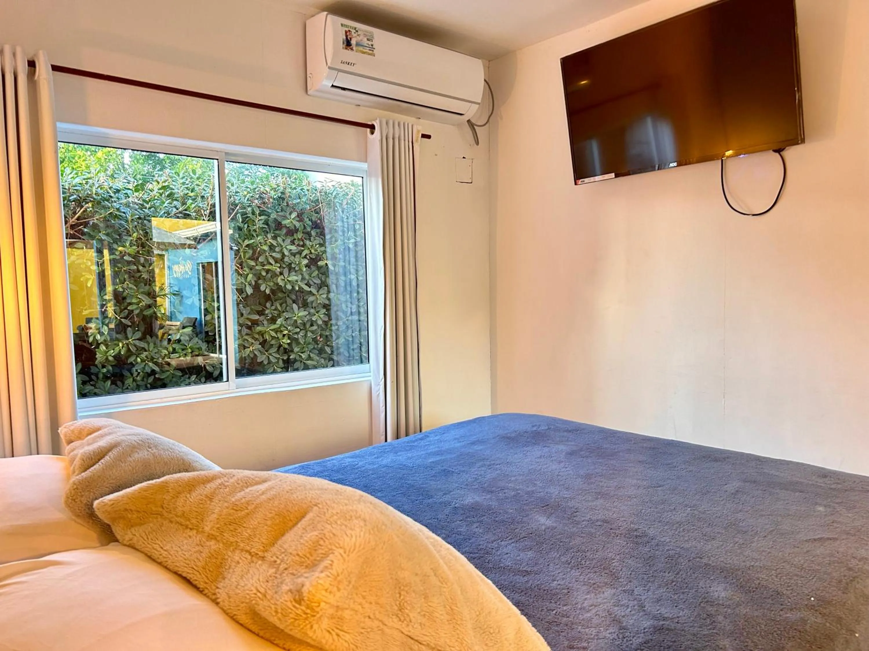 TV and multimedia, Bed in Be Happy Hotel