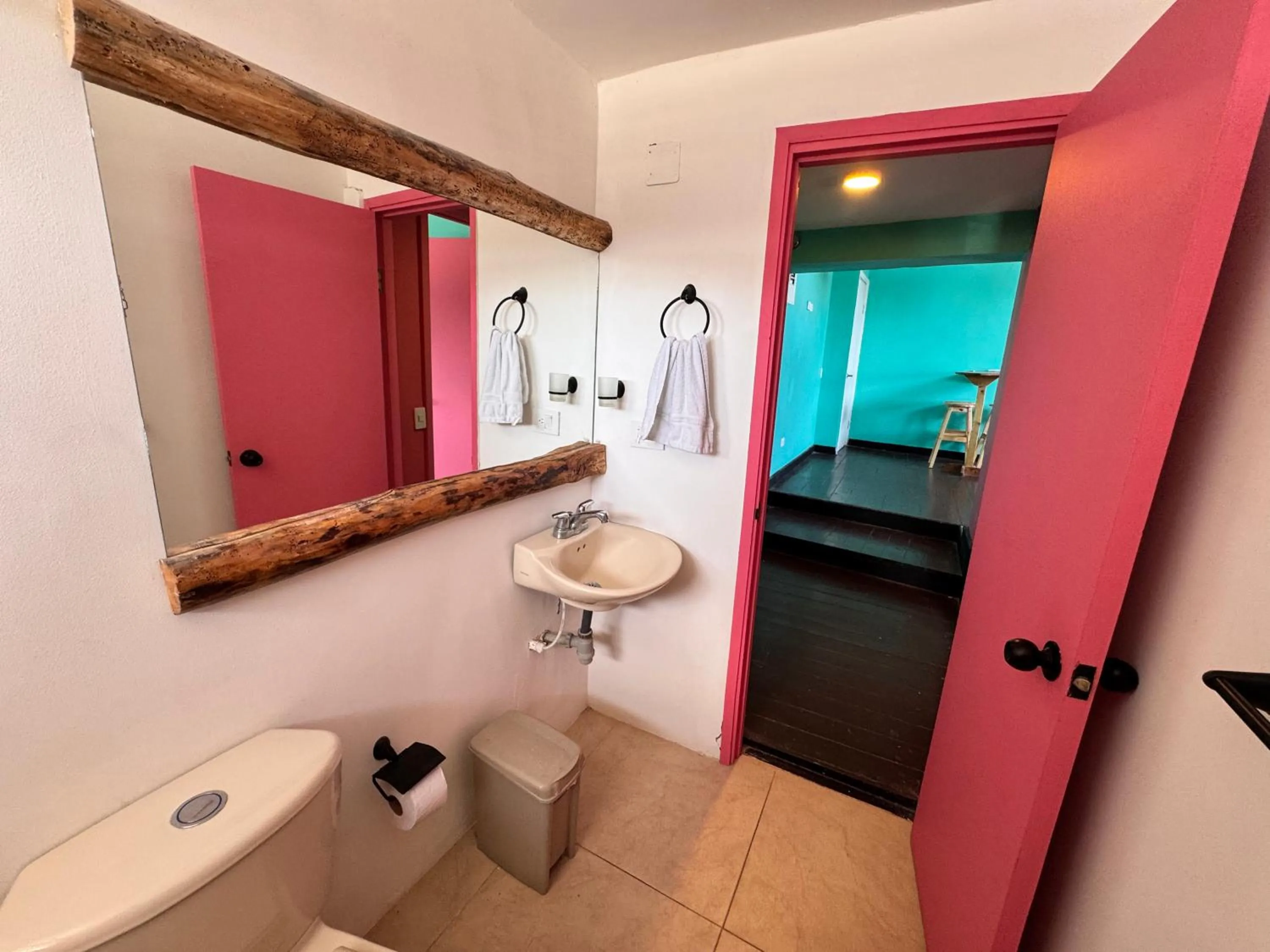 Toilet in Be Happy Hotel