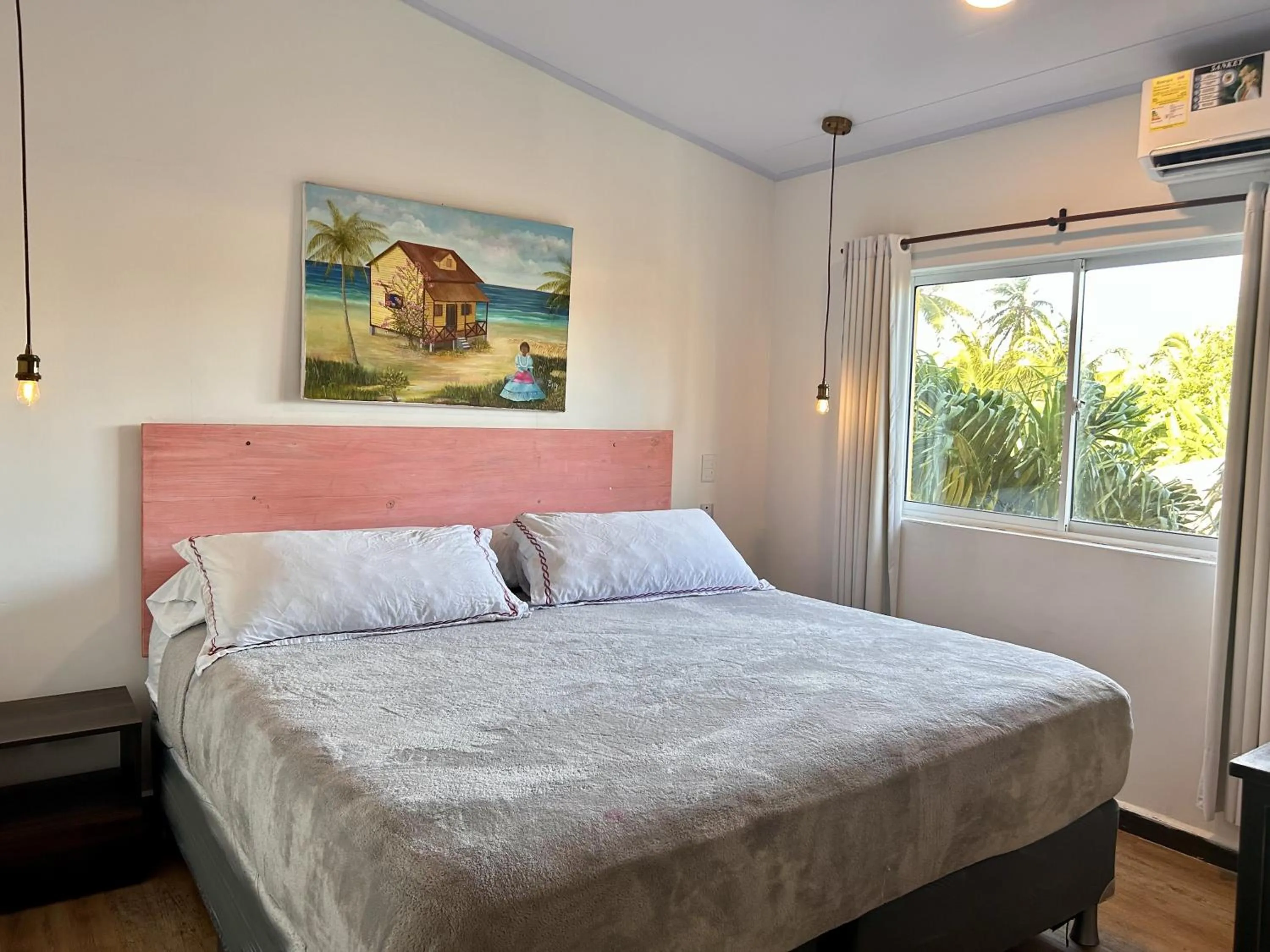 Bed in Be Happy Hotel