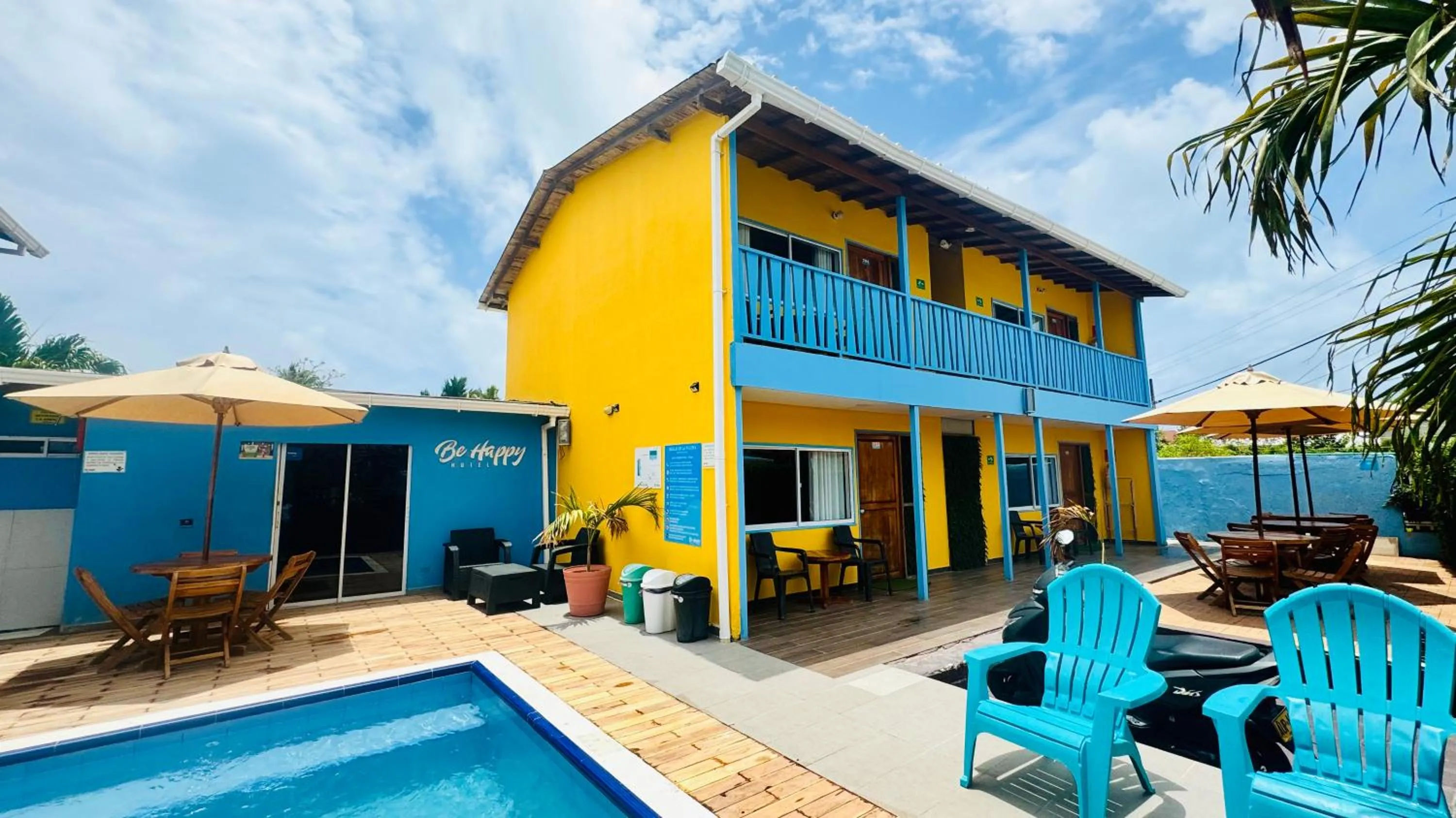 Property building in Be Happy Hotel