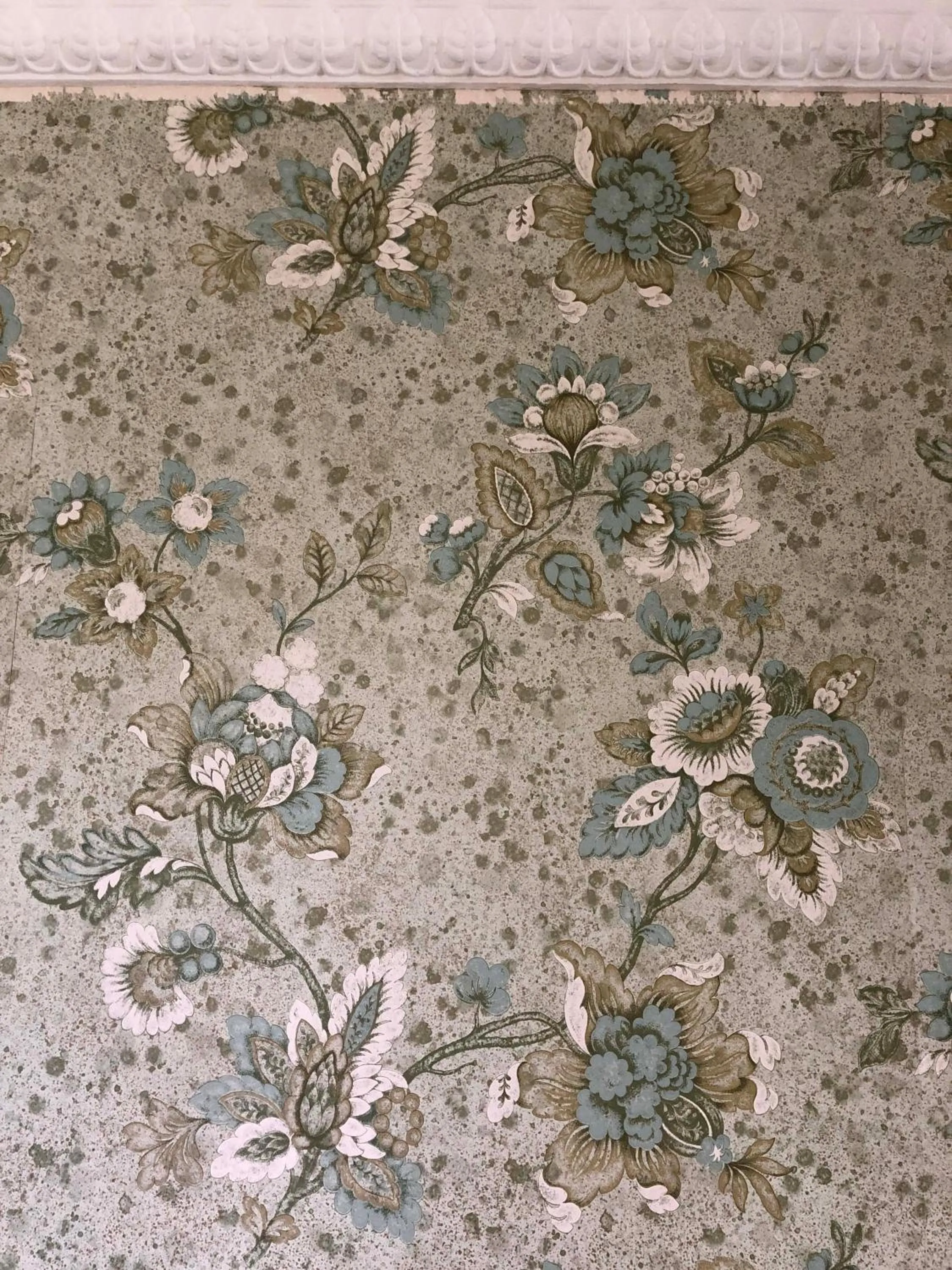 Facade/entrance in Villa Pochon