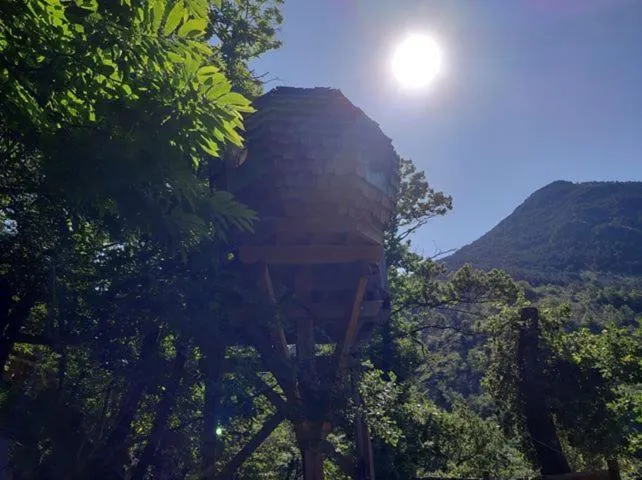 Bedroom in Les Ecrins de Belvedere