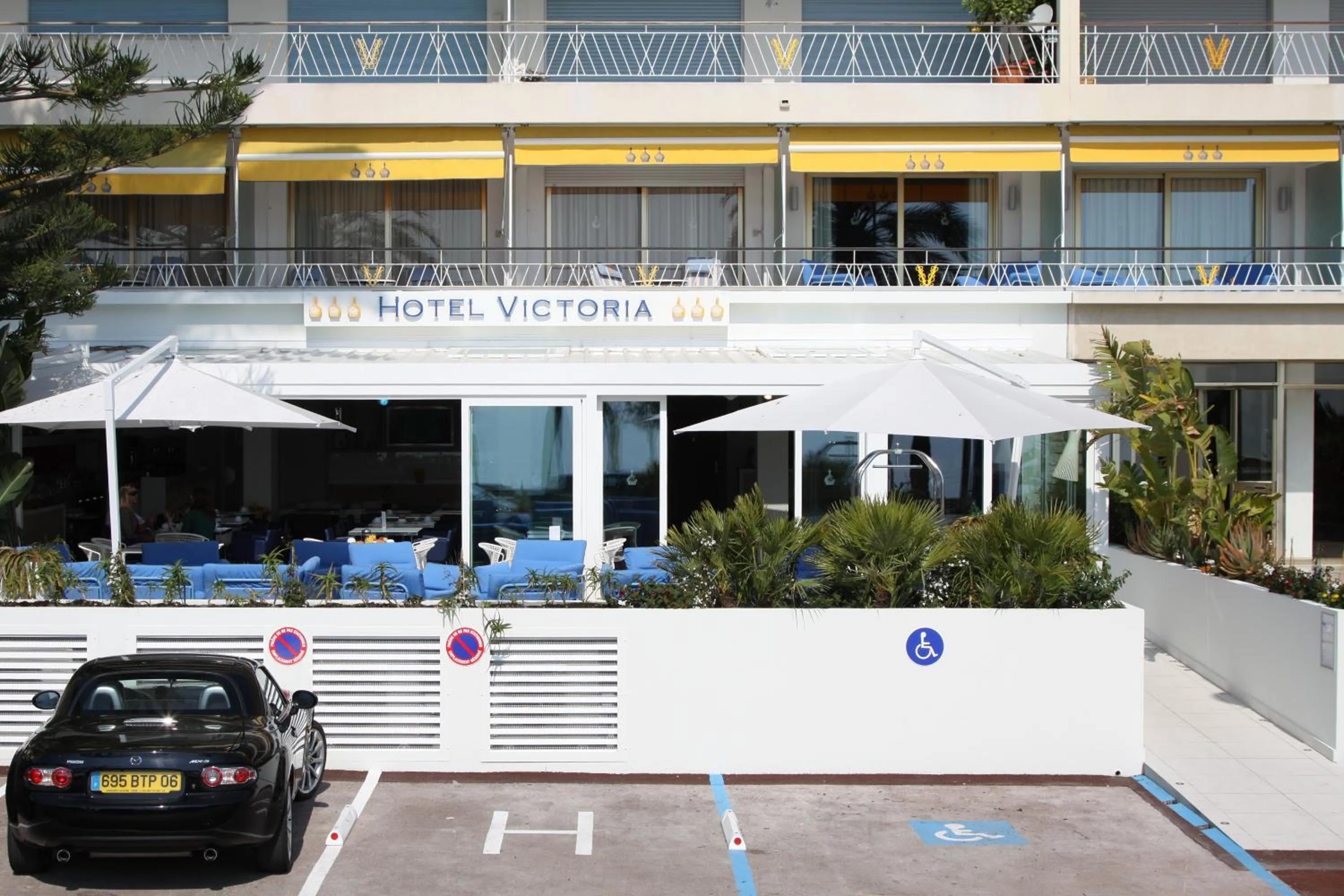 Parking in Hotel Victoria