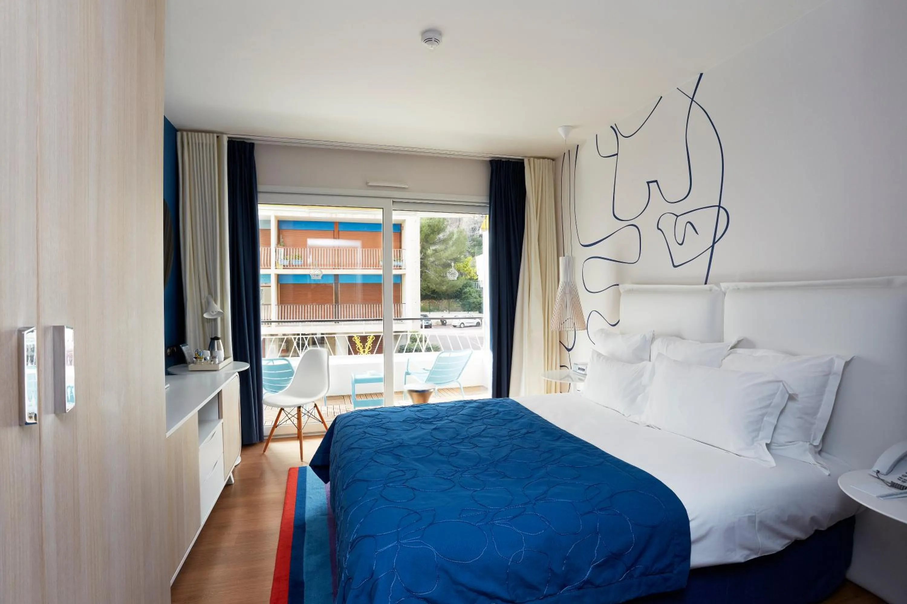 Photo of the whole room, Bed in Hotel Victoria