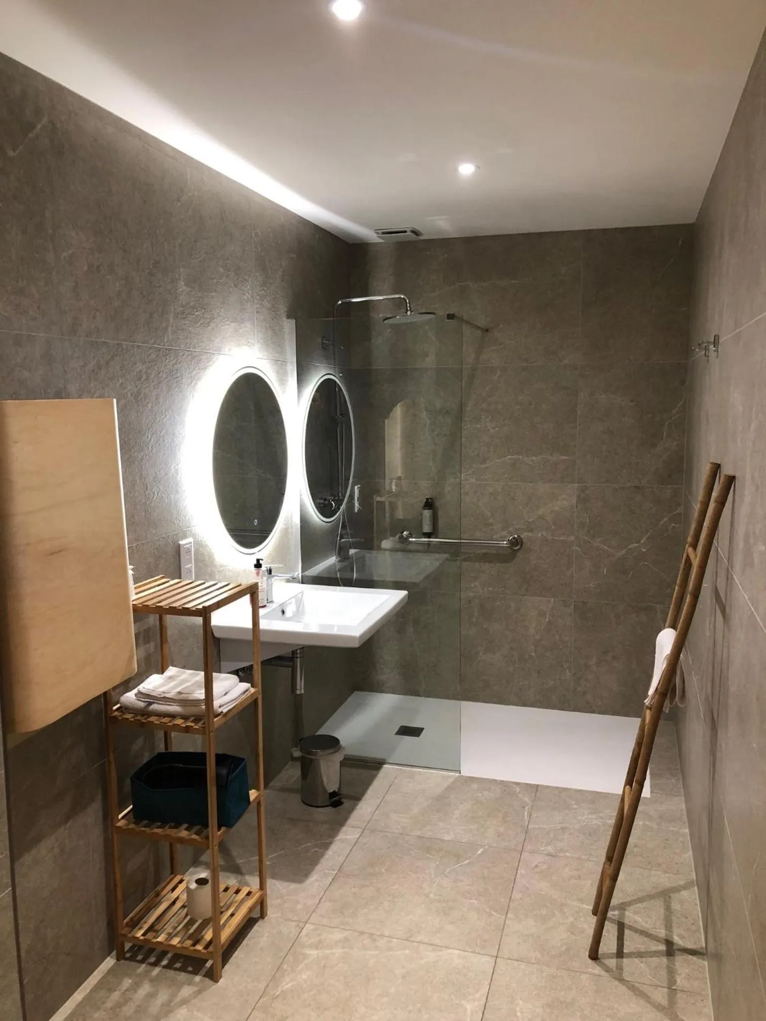 Bathroom in Auberge les Oliviers