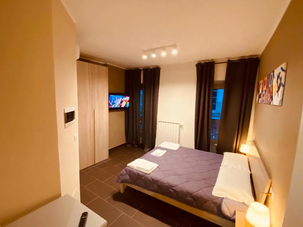 Bed in HH Hermoso Housing VALENZA