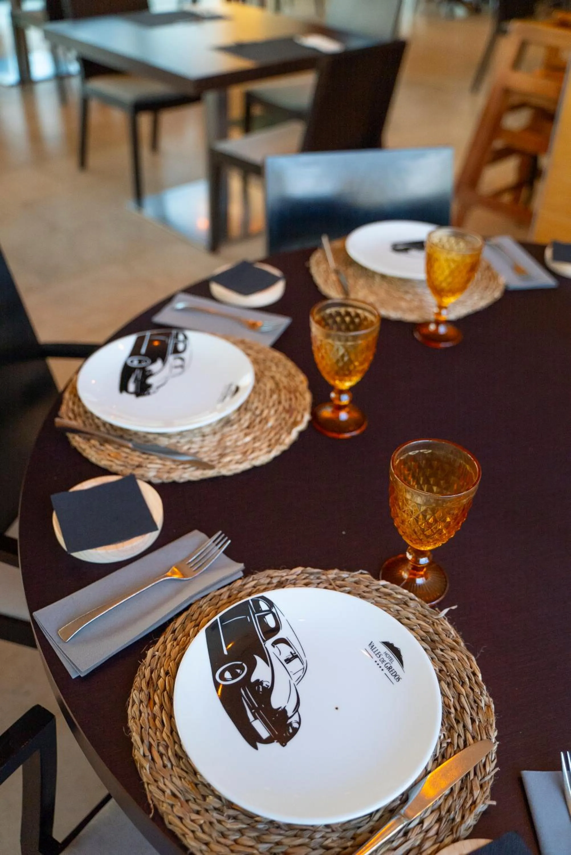 Restaurant/places to eat in Hospedium Hotel Valles de Gredos Golf