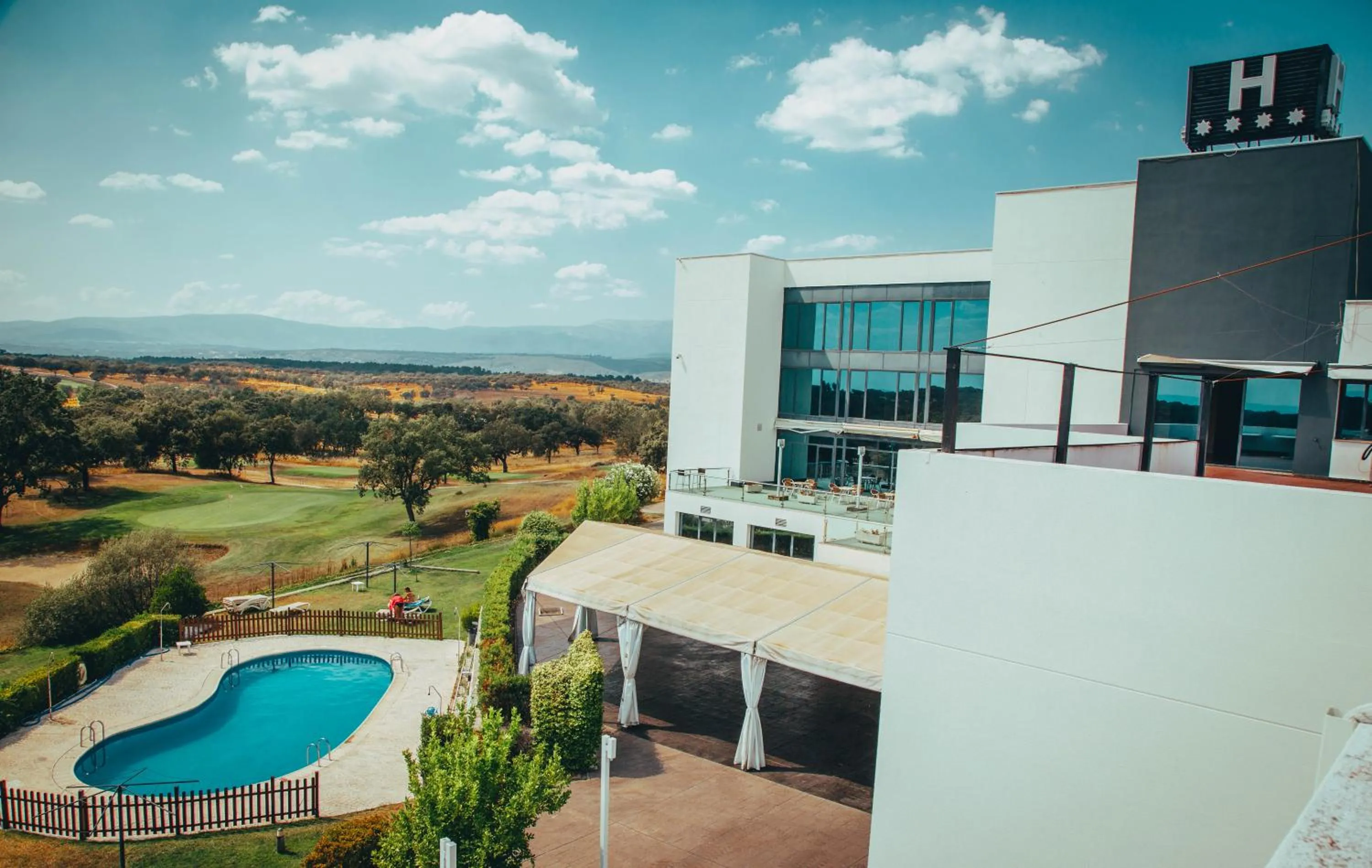 Pool view in Hospedium Hotel Valles de Gredos Golf