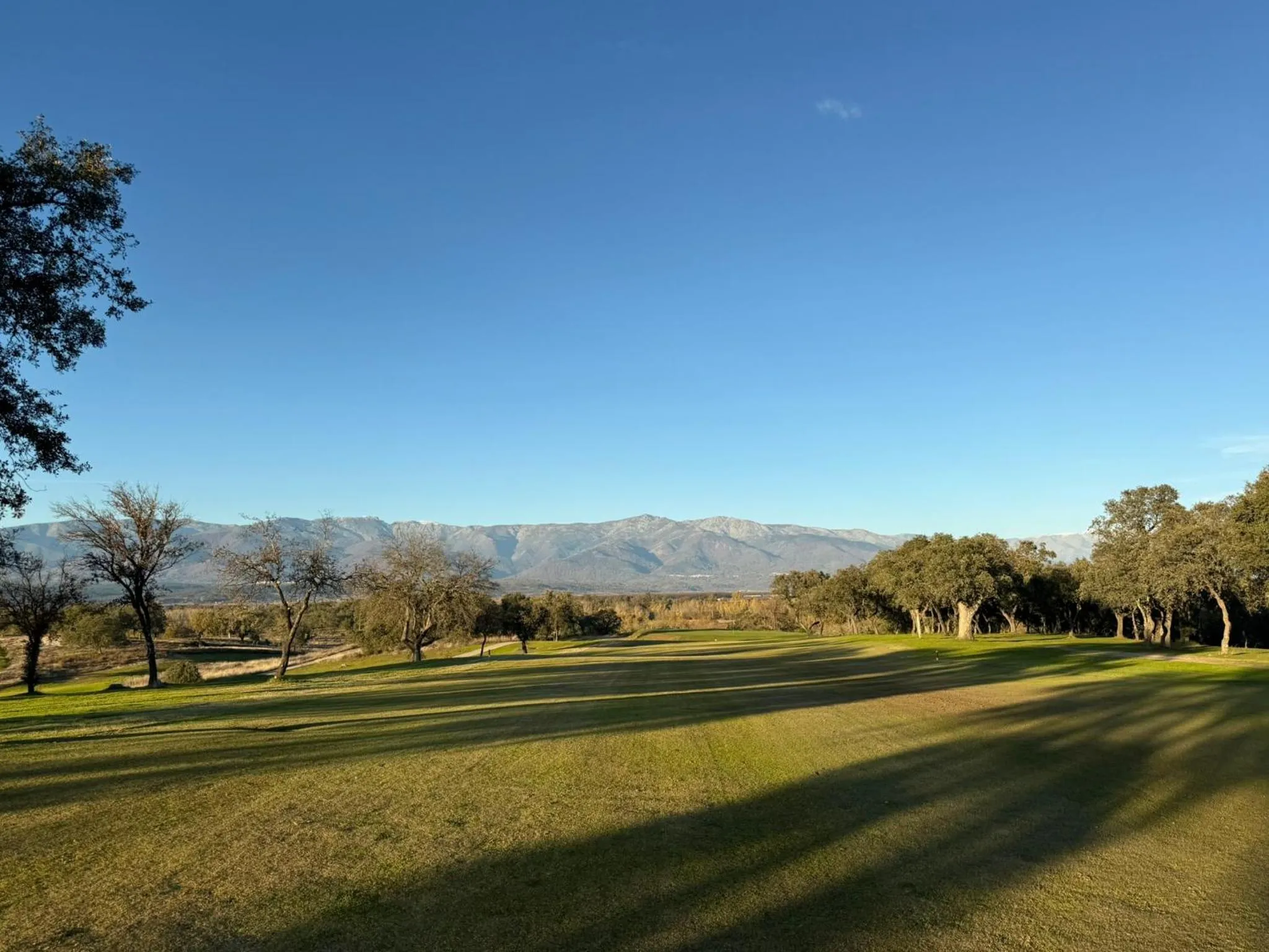 Golfcourse in Hospedium Hotel Valles de Gredos Golf