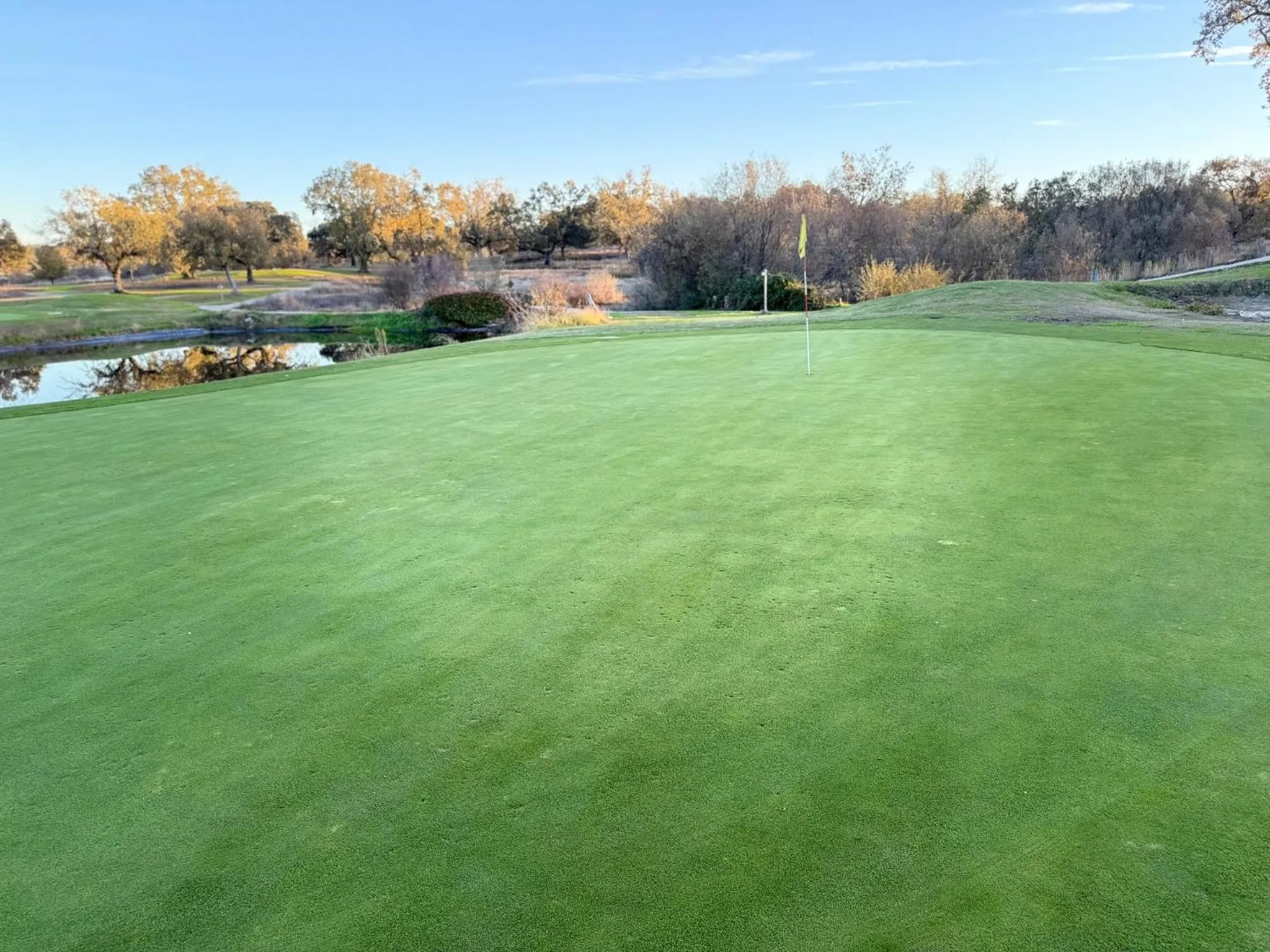 Golfcourse in Hospedium Hotel Valles de Gredos Golf