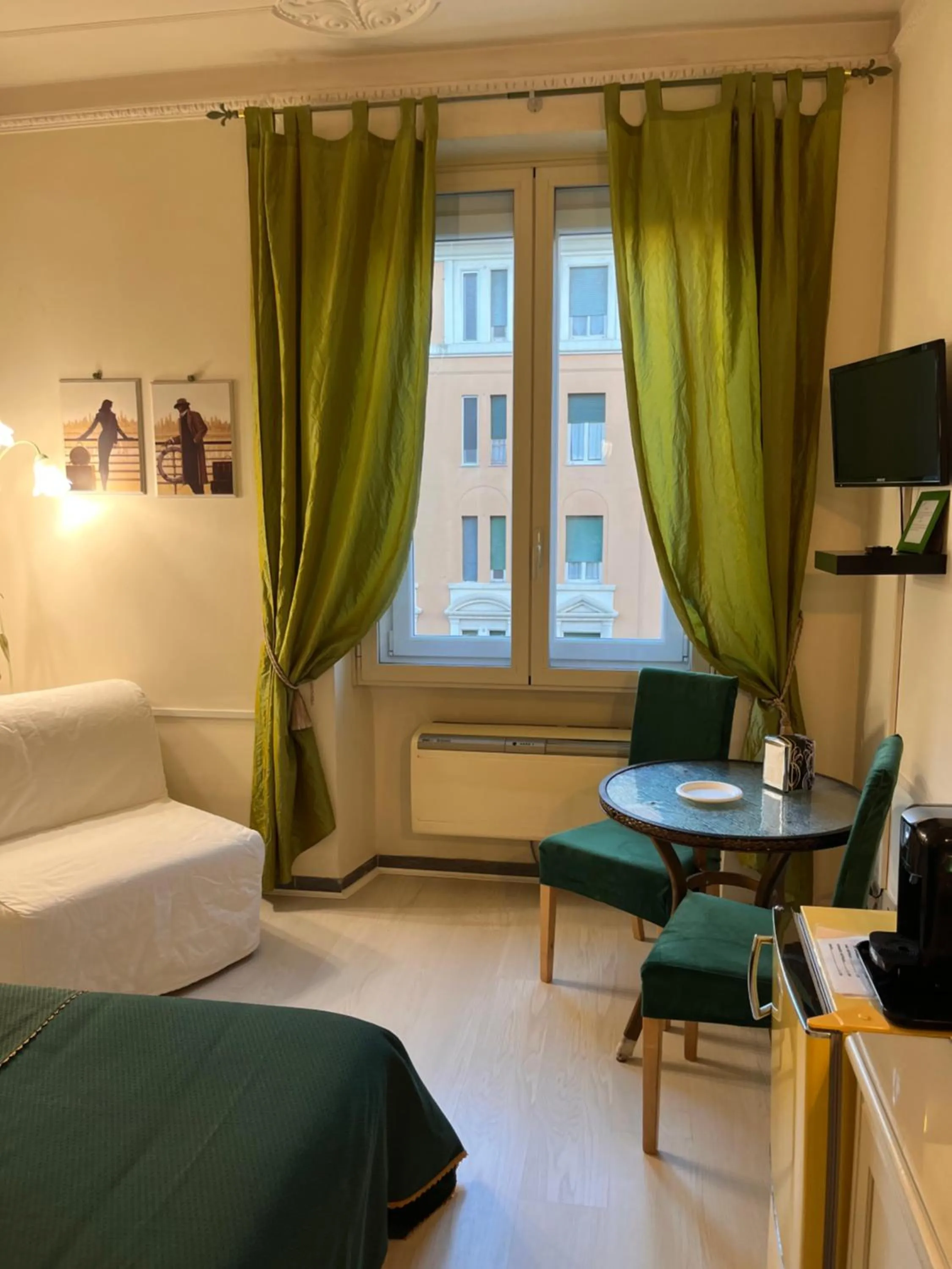 Bedroom, Bed in B&B DolceVirginia