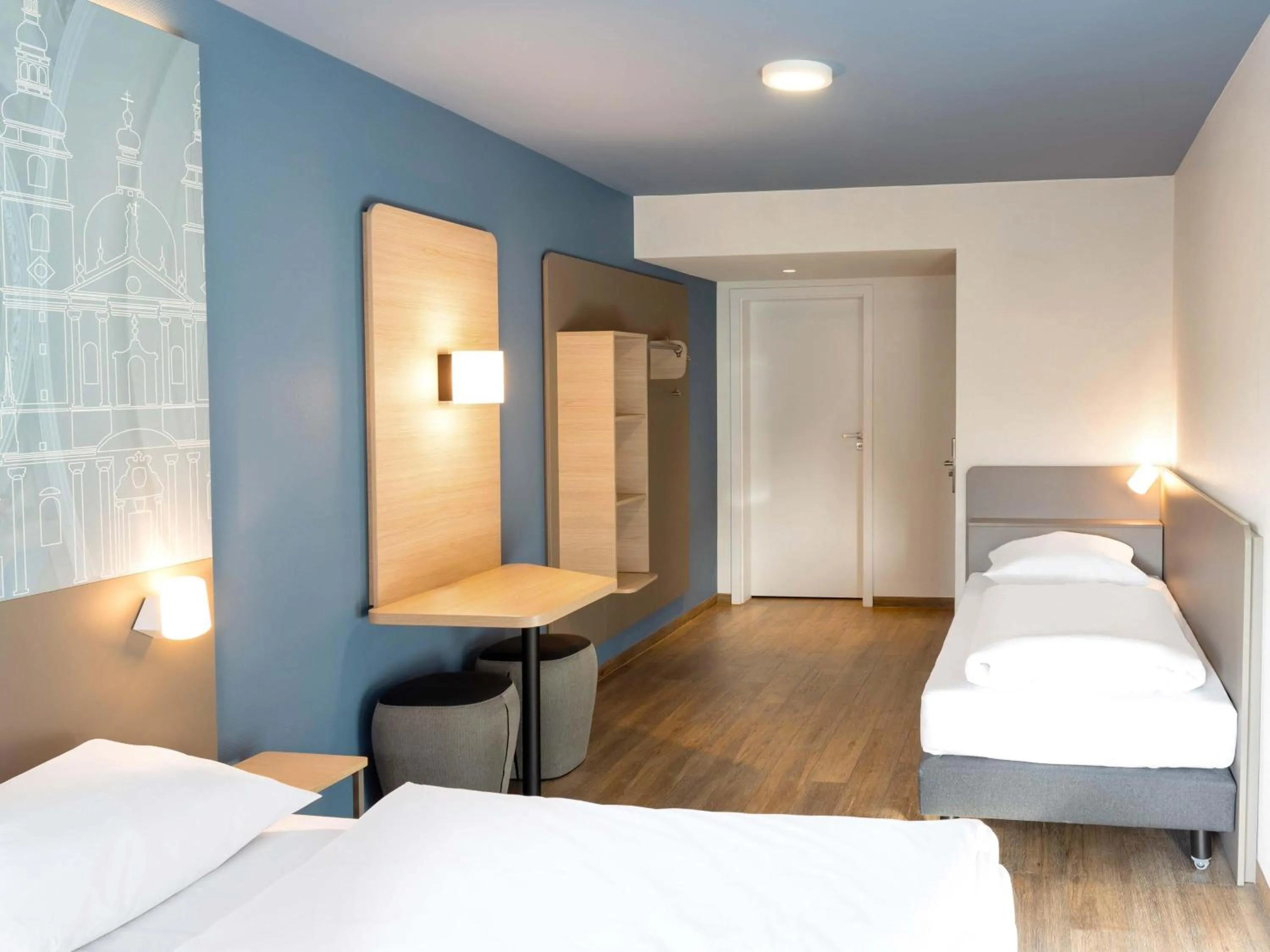 Photo of the whole room, Bed in B&B HOTEL Fulda-Hbf