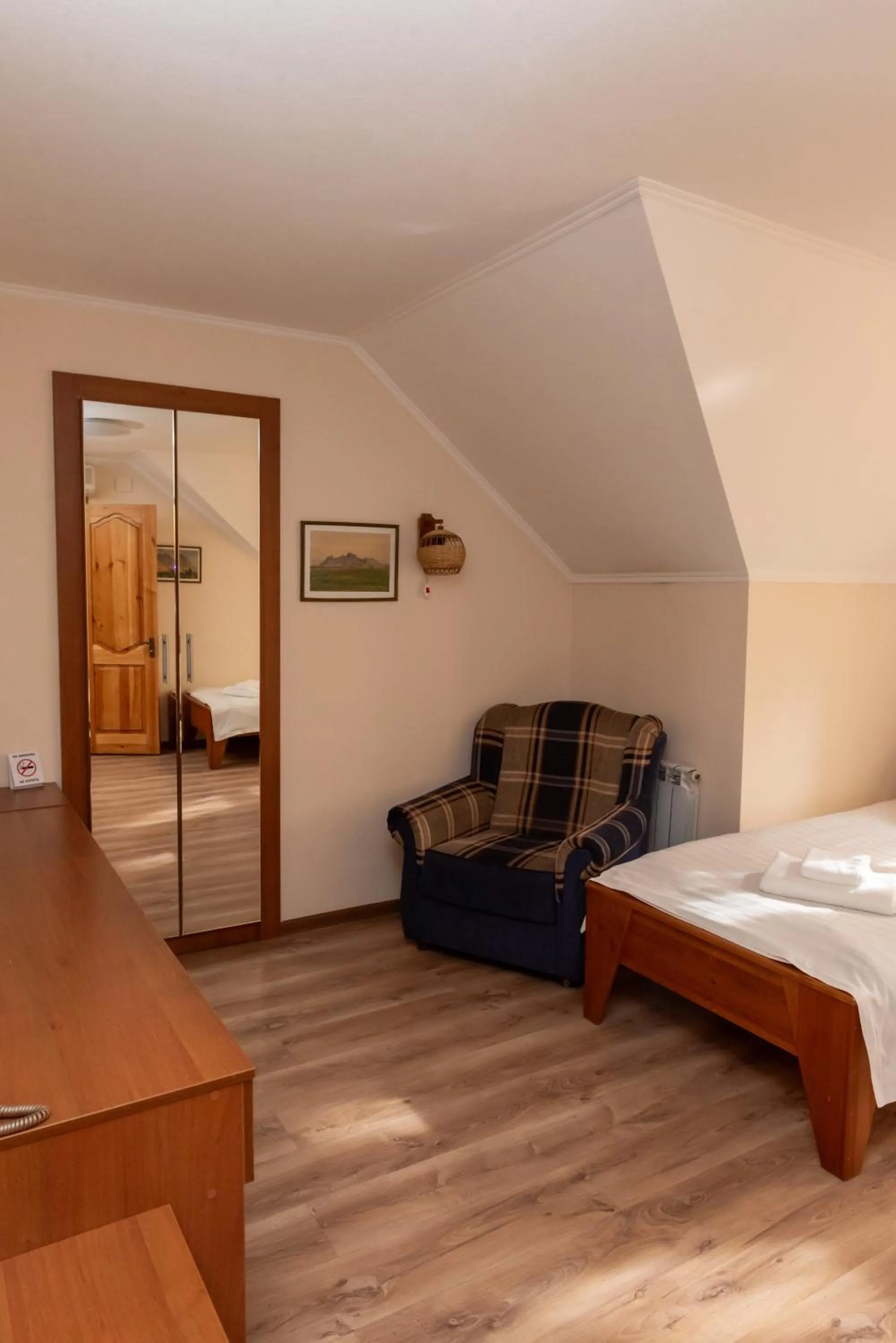 Bedroom, Bed in Asian Mountains