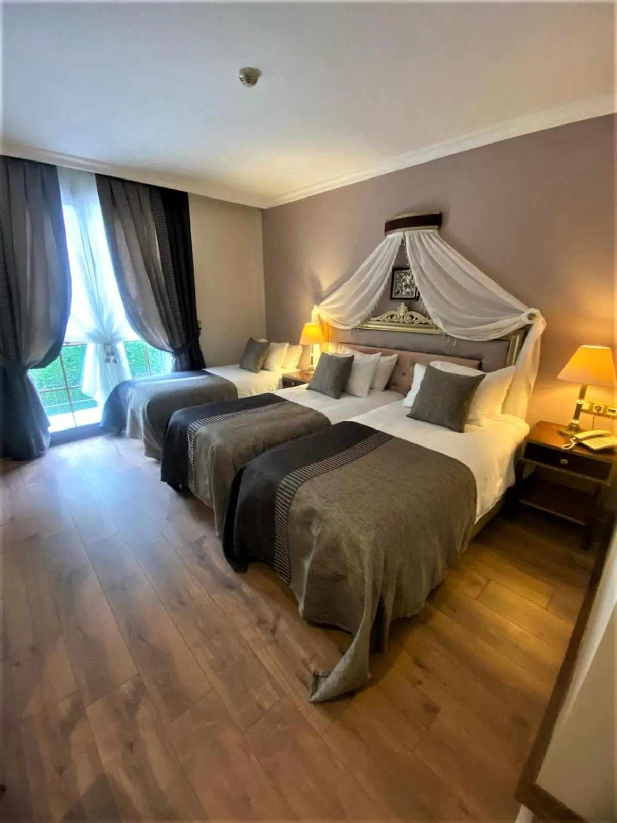 Bed in Saint John Hotel