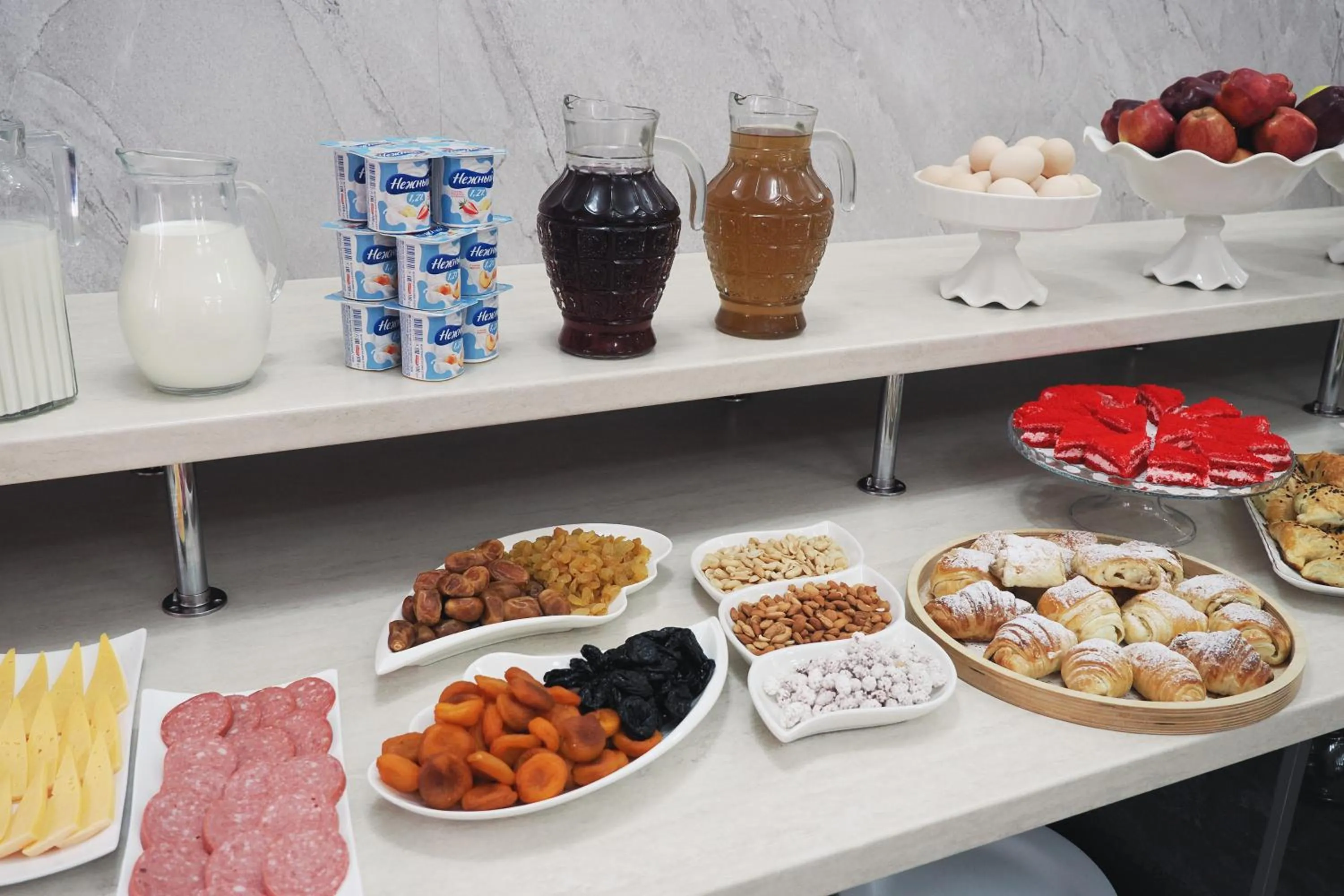 Food and drinks in Asia Hotel